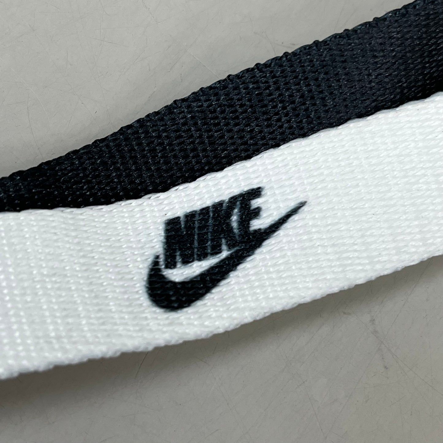 NIKE (2 PACK!) Unisex Breakaway Lanyard 19" x 1" Black & White 89371