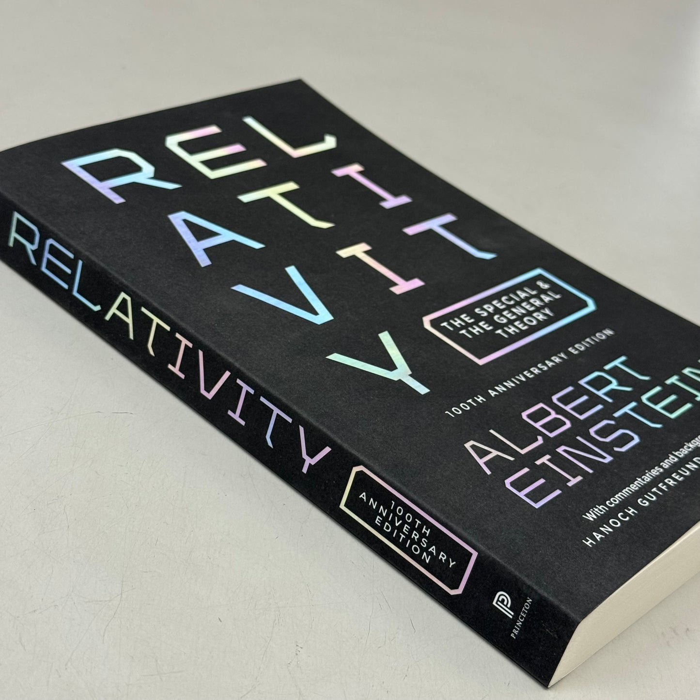 PRINCETON UNIVERSITY PRESS  Relativity Albert Einstein Book 328 Pages