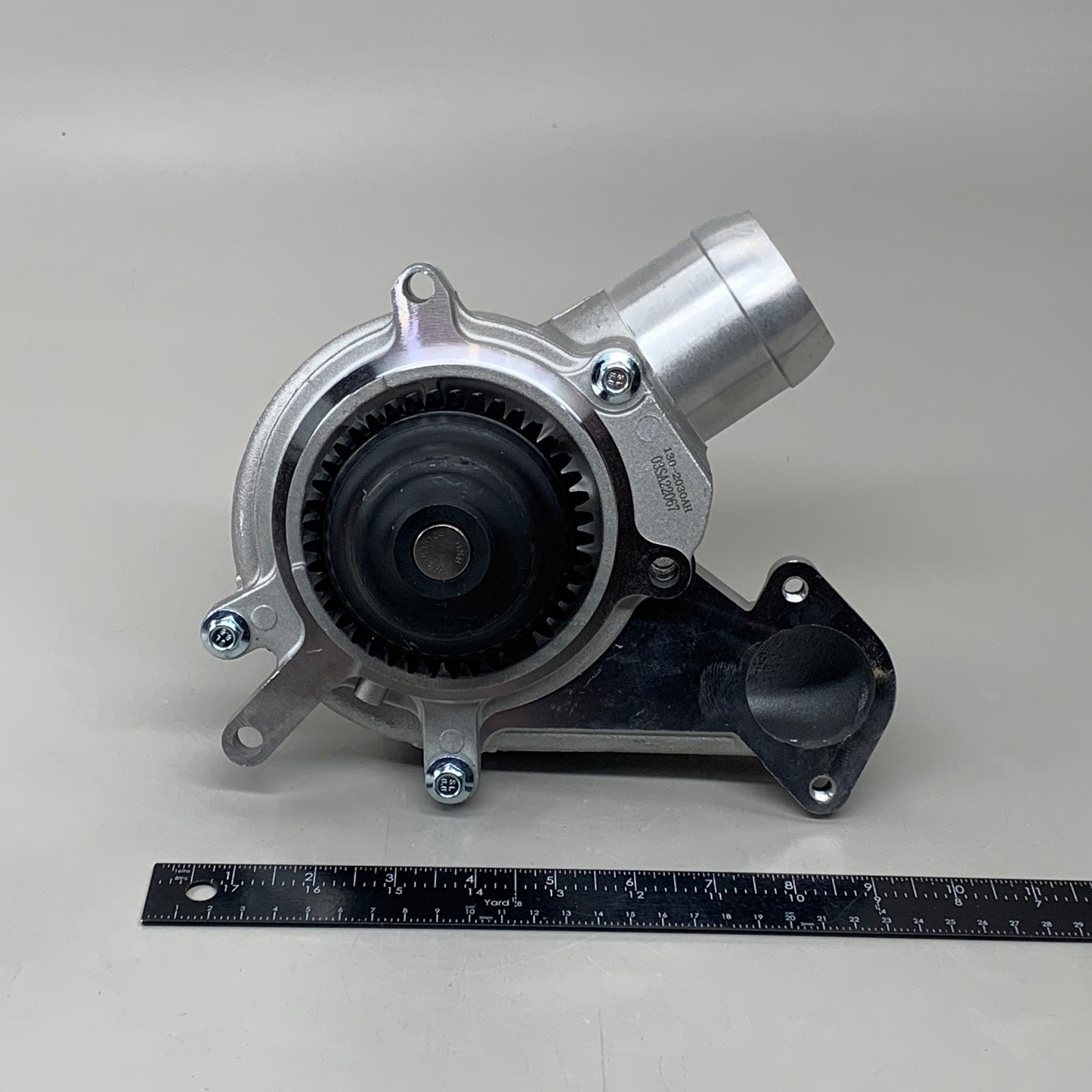 GMB Engine Water Pump for Chevrolet/GMC/Hummer Vehicles 194197 130-2030AH