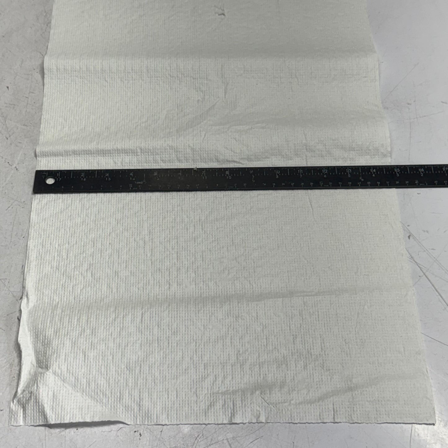 ZA@ Disposable Bath Towels - Soft/smooth 15" x 36" White 34076