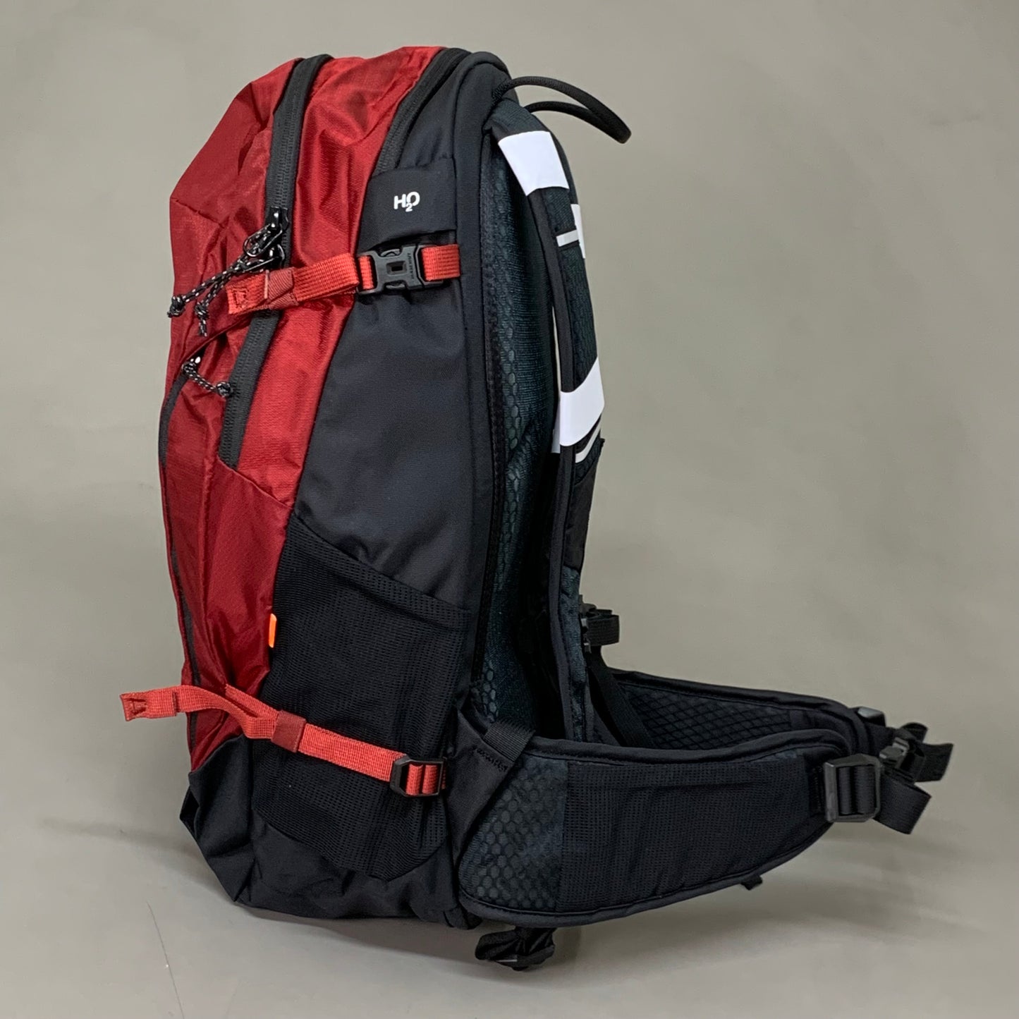 MAMMUT Lithium Hiking Backpack 20 Liter Women Blood Red-Black 2530-00720