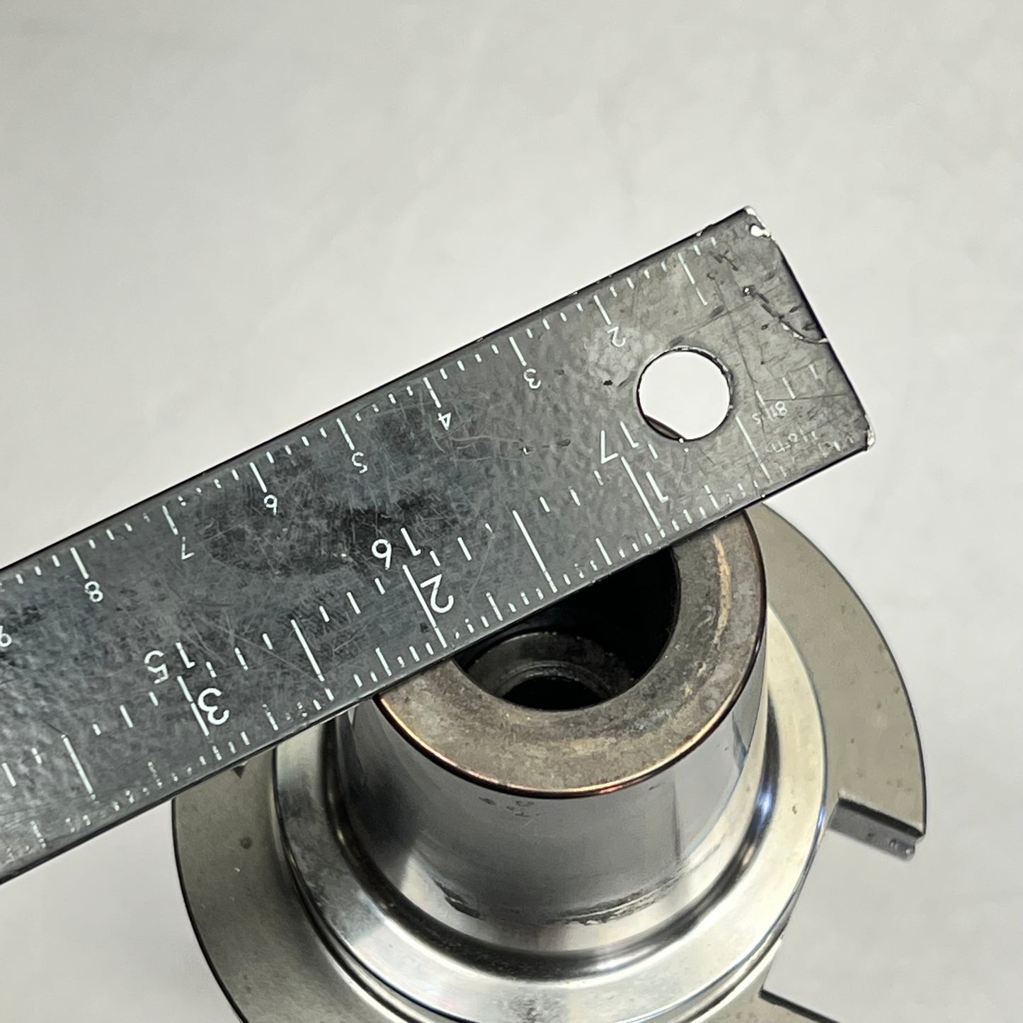 KENNAMETAL Shrink Fit Tool Holder for CNC Machining ~ 1"  CV50TT100400 (Used)