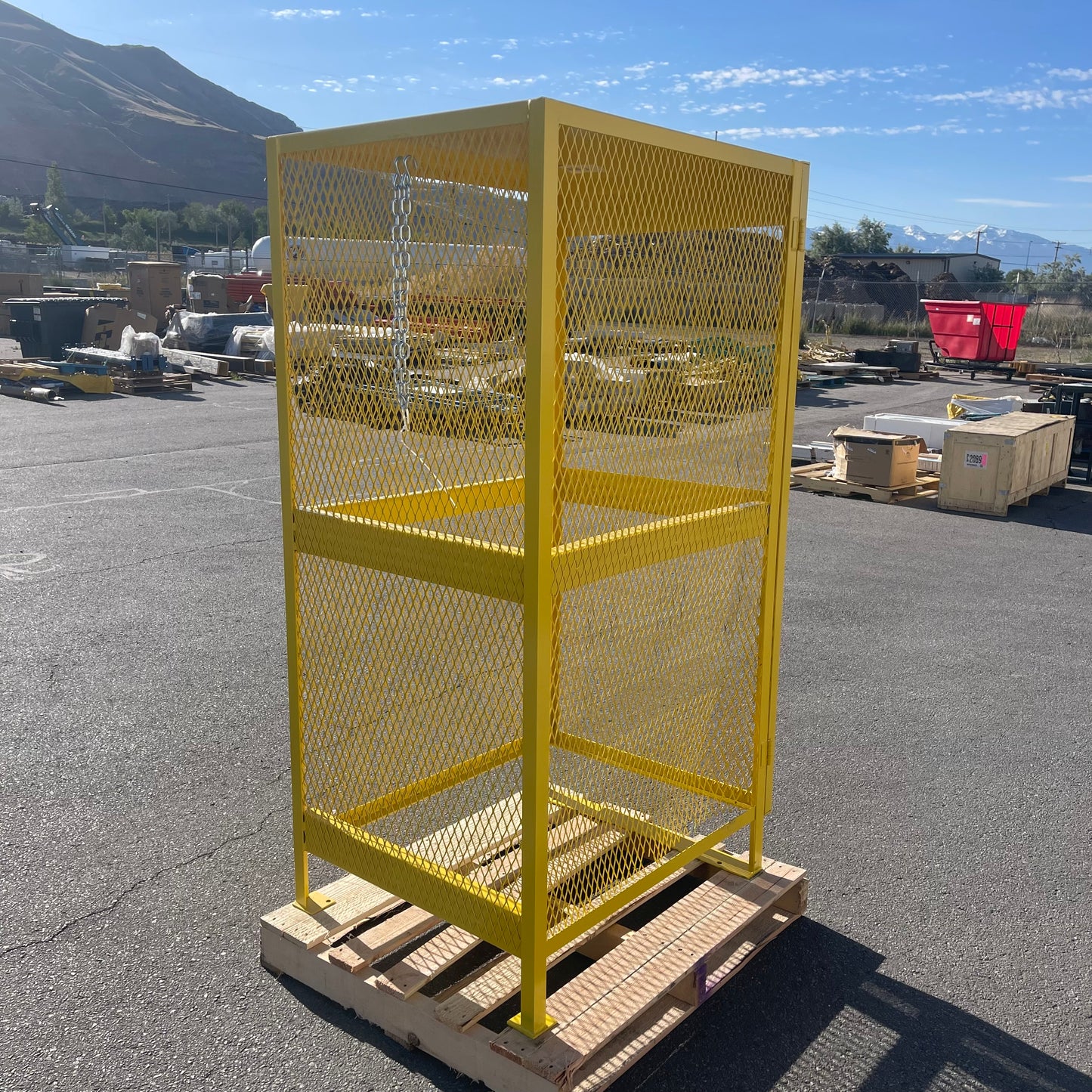 Z@ JAMCO Vertical Gas Cylinder Storage Cabinet 71”x39”x31” Yellow CV051YP