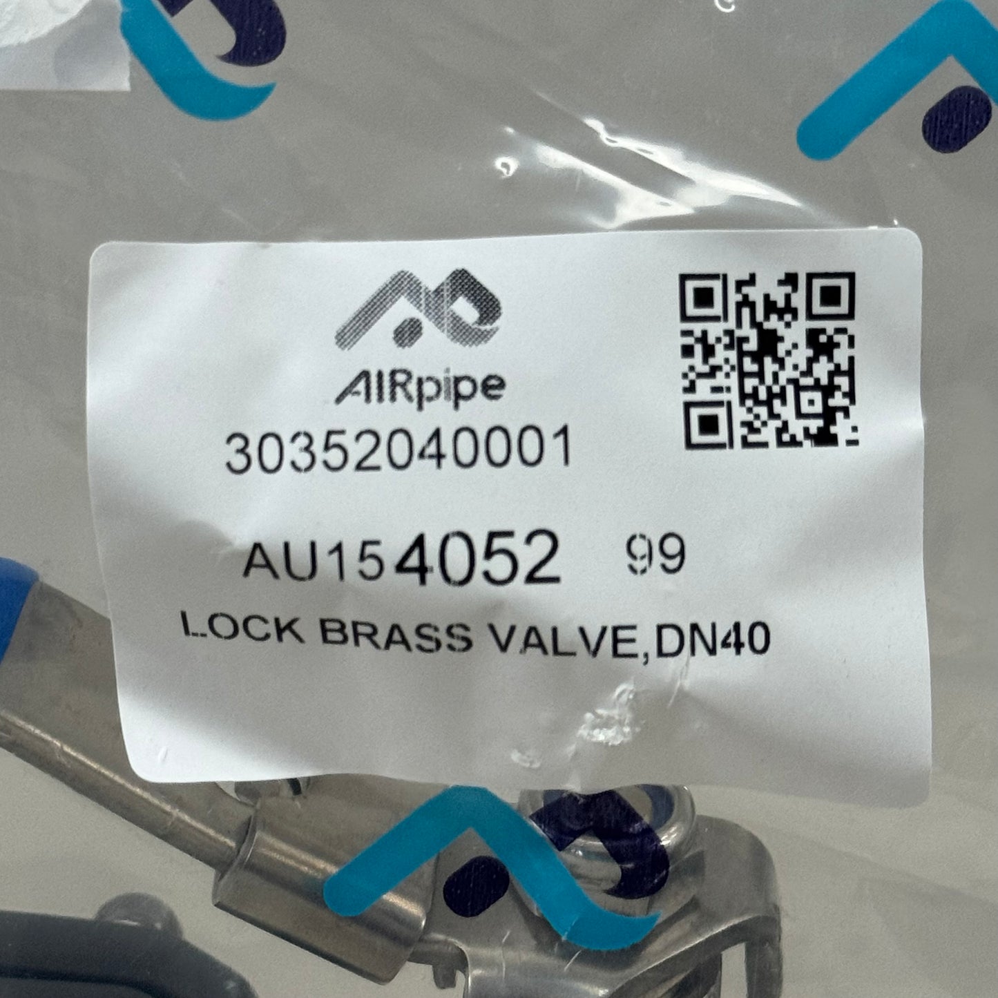 AIRPIPE Nickel-Plated Quick Connect Lock Brass Valve  1-1/2" Blue/Black 30352040001