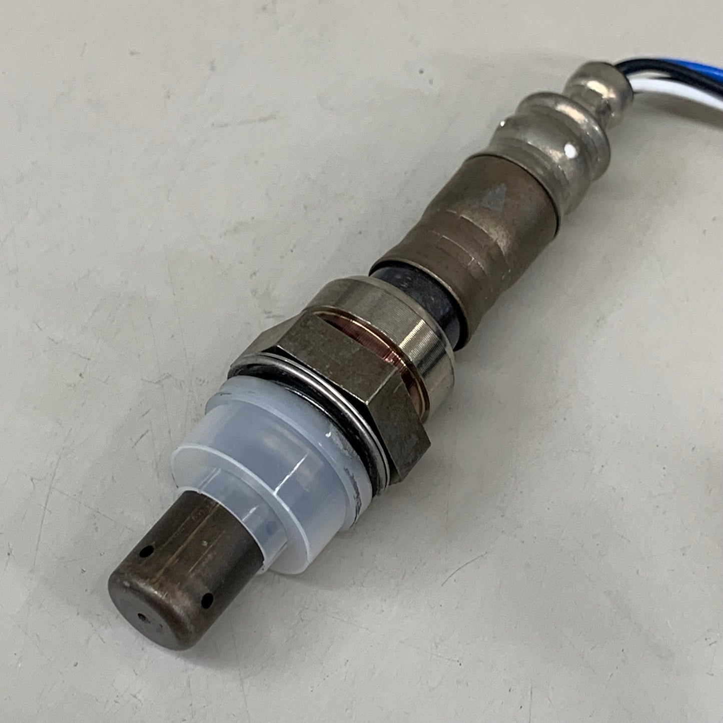 DENSO Oxygen Sensor for Lexus & Toyota 2349021