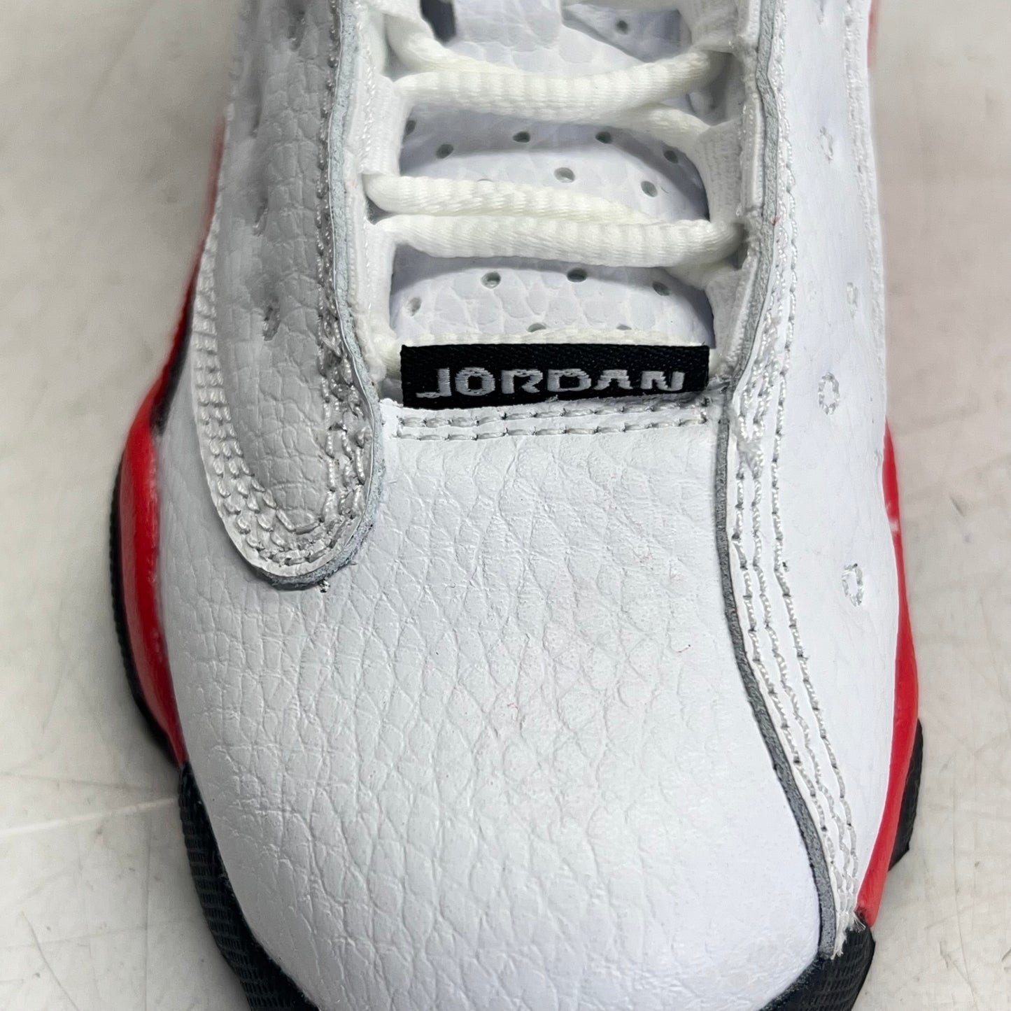 AIR JORDAN 13 Retro (ps) Sneaker Boy's Sz 11.5C White, Black True Red DJ3005 102