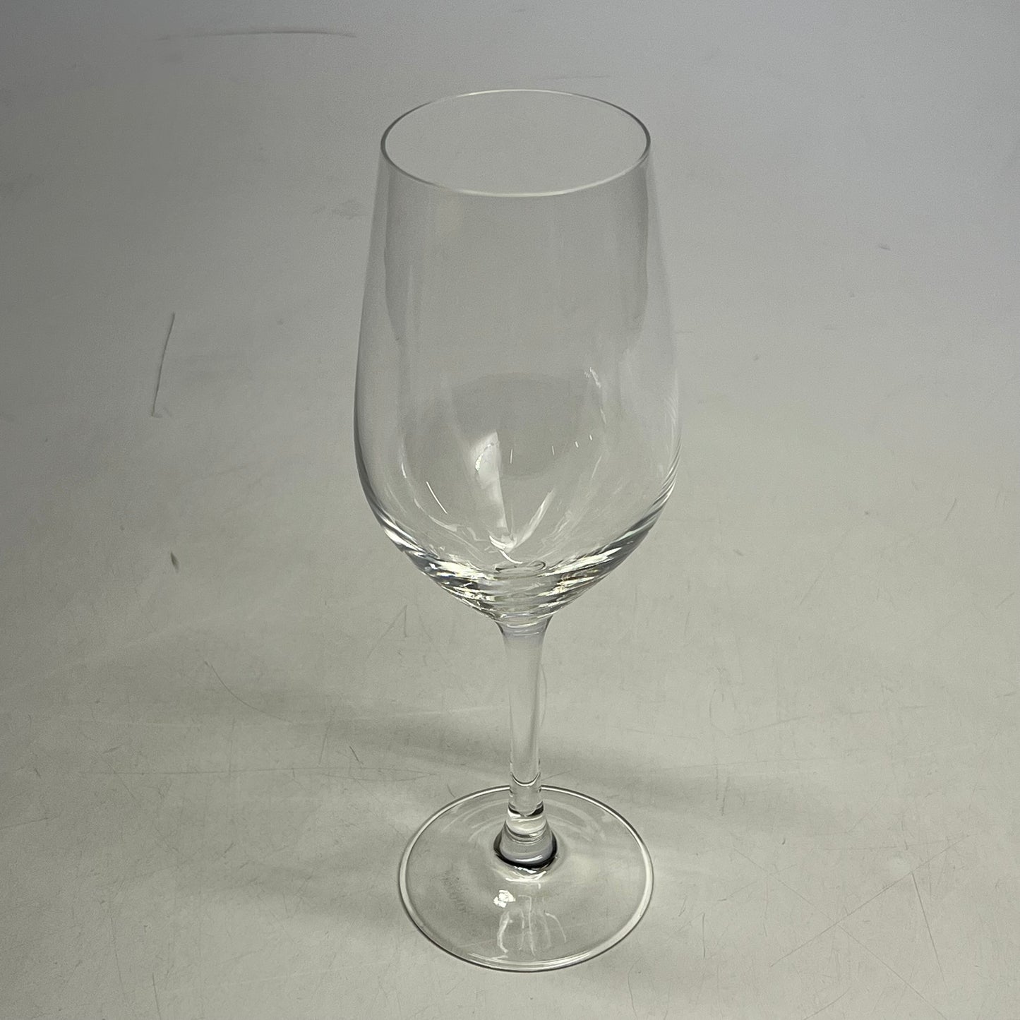 ZA@ ARCOROC Mineral Wine Glass Elevated Bowl 15 oz Clear H2318