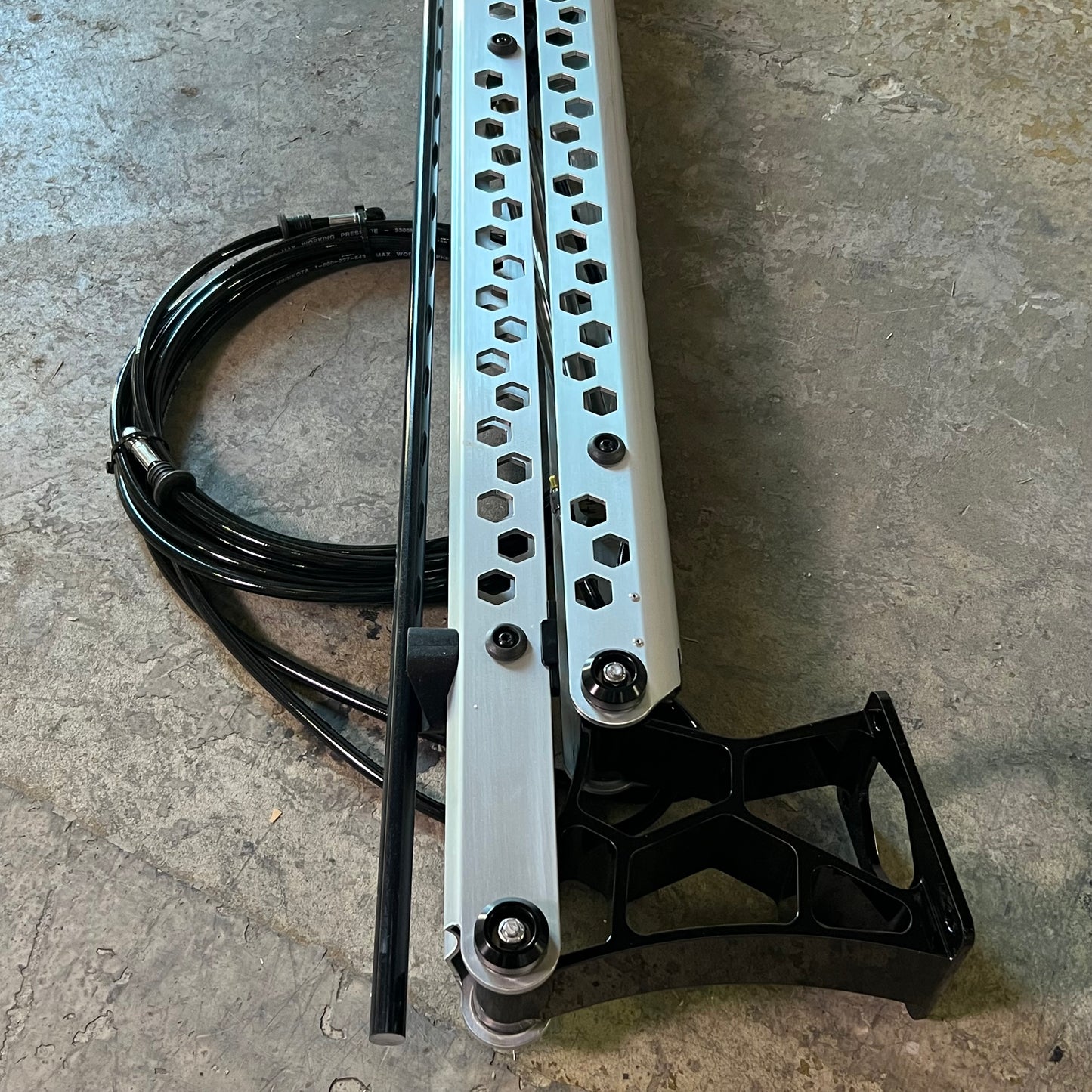 MINN KOTA RAPTEOR 10' Raptor Shallow Water Anchors 1810633 (New Other, Distressed Box)