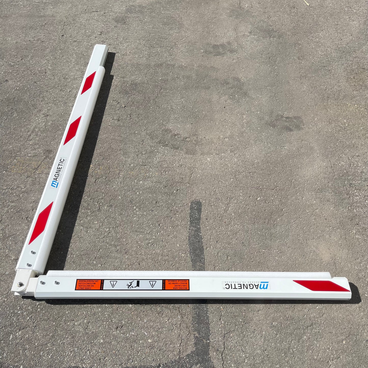 Z@ MAGNETIC AutoControl Barrier (AS-IS)