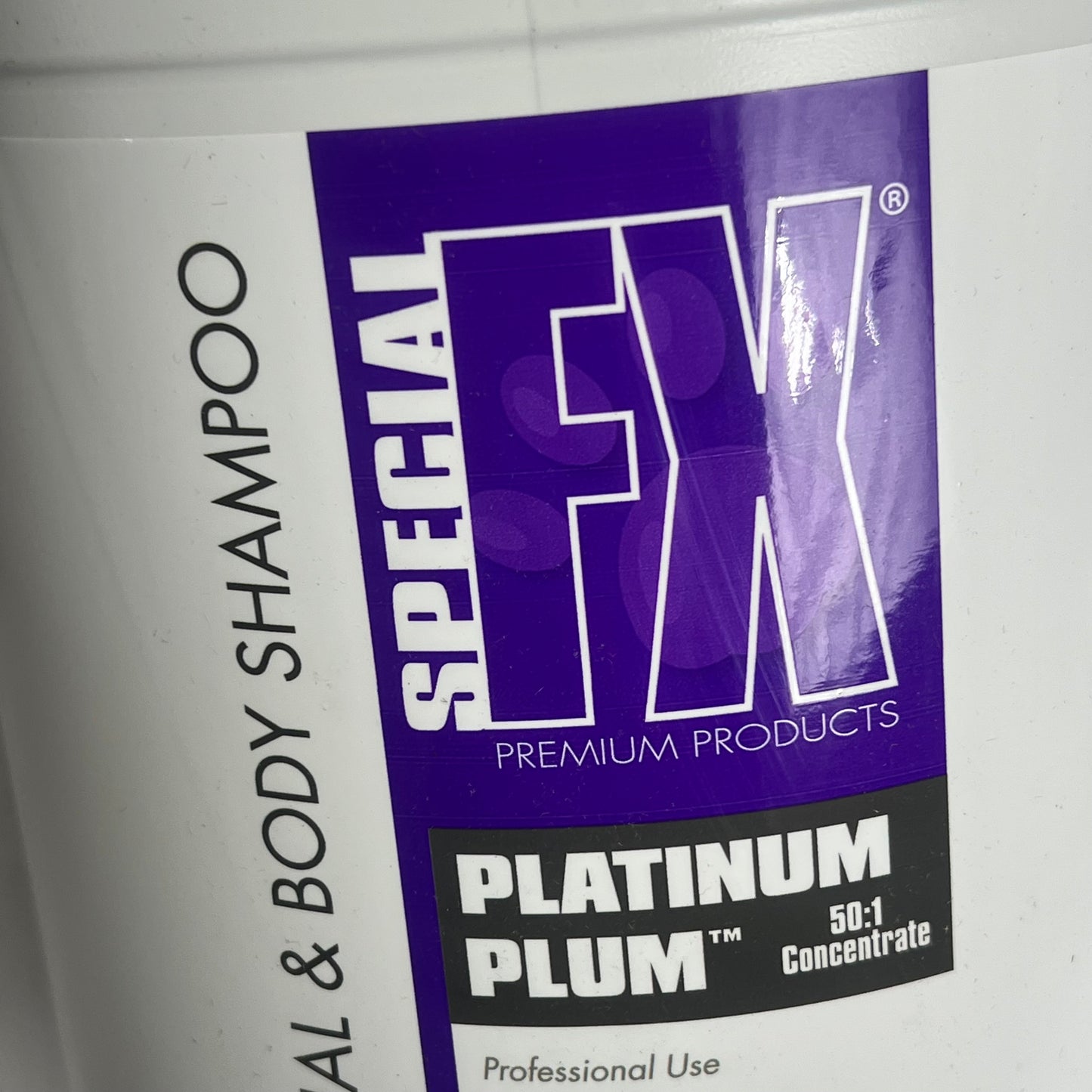 SPECIAL FX Facial & Body Shampoo Dilutes 50:1 Biodegradable Non Toxic 1 Gal