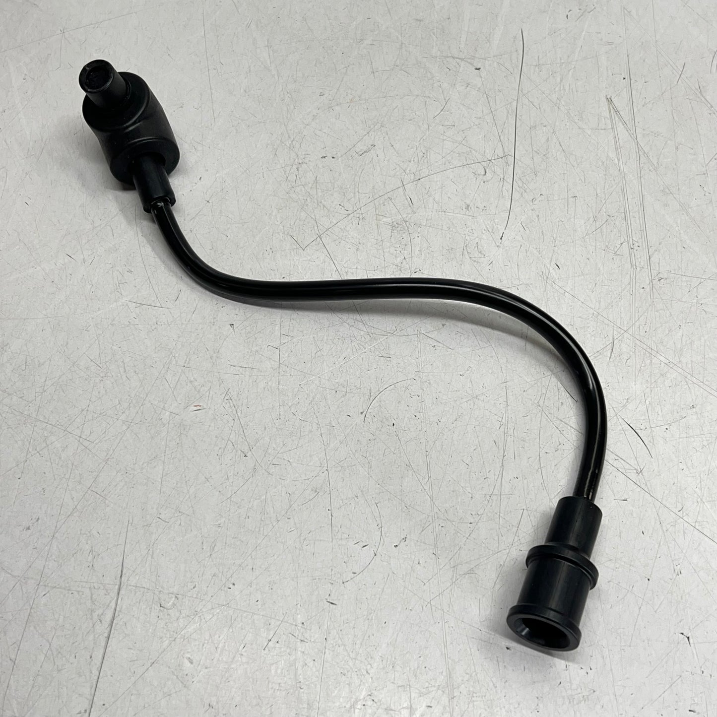GATES Rubber Emission Control Ventilation Hose  17-3/4" Length Black EMH176