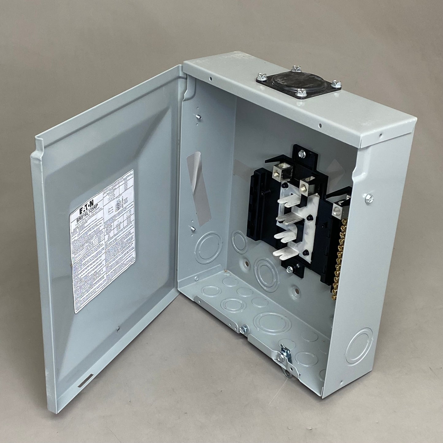 EATON CORPORATION Main Lugs Load Center 13"x11"x3.56" Grey BR816L125RP