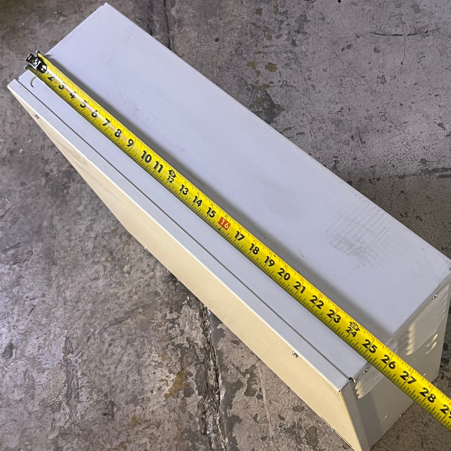 LIGHTALARMS 400W Steel Mini Inverter Wall LMIU-400 (New Other, Minor Striped)