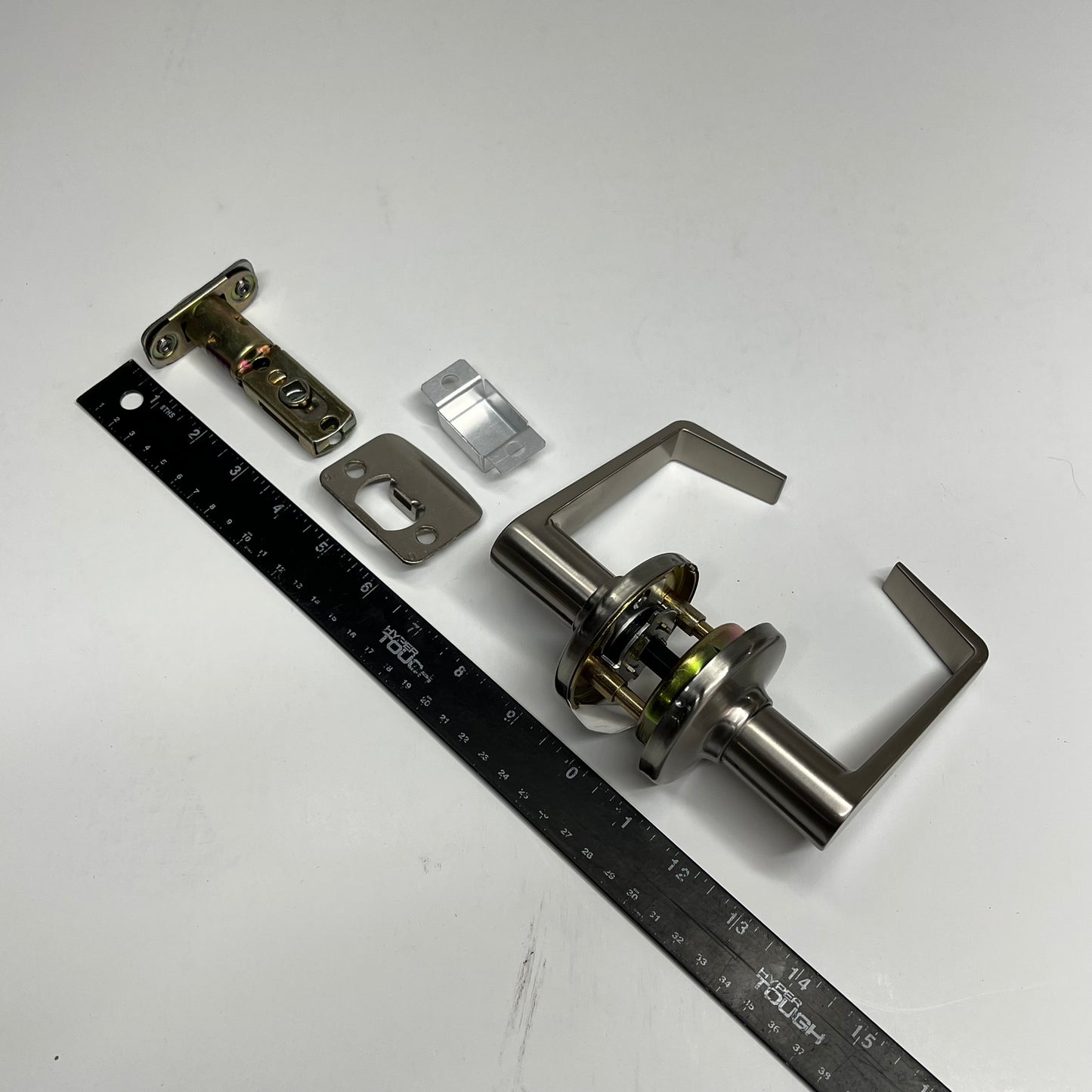 KWIKSET Kingston Passage Lever Fits 1-3/8" To 1-3/4" Satin Nickel 97210-002