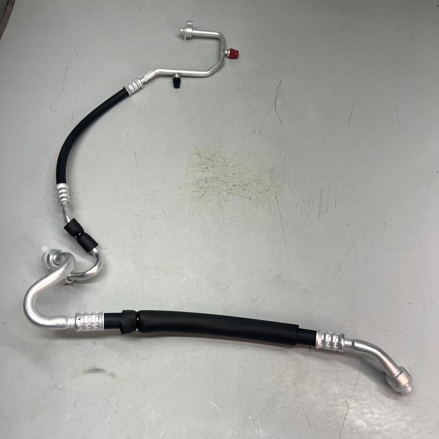 FOUR SEASONS A/C Hose Assembly For Chevrolet Vehicle Models 66067