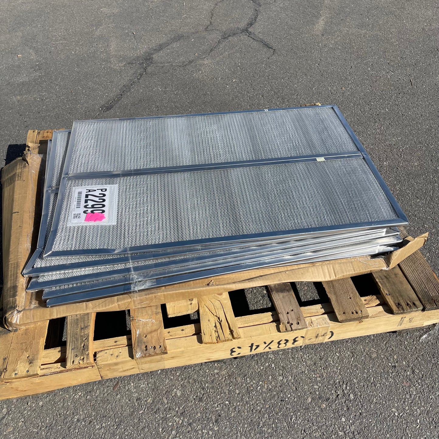 ZA@ Pallet of LIFETIME FILTER Long-Life Reusable Mesh Panel Air Filter, 0.5" x 27.5" X 40.5"