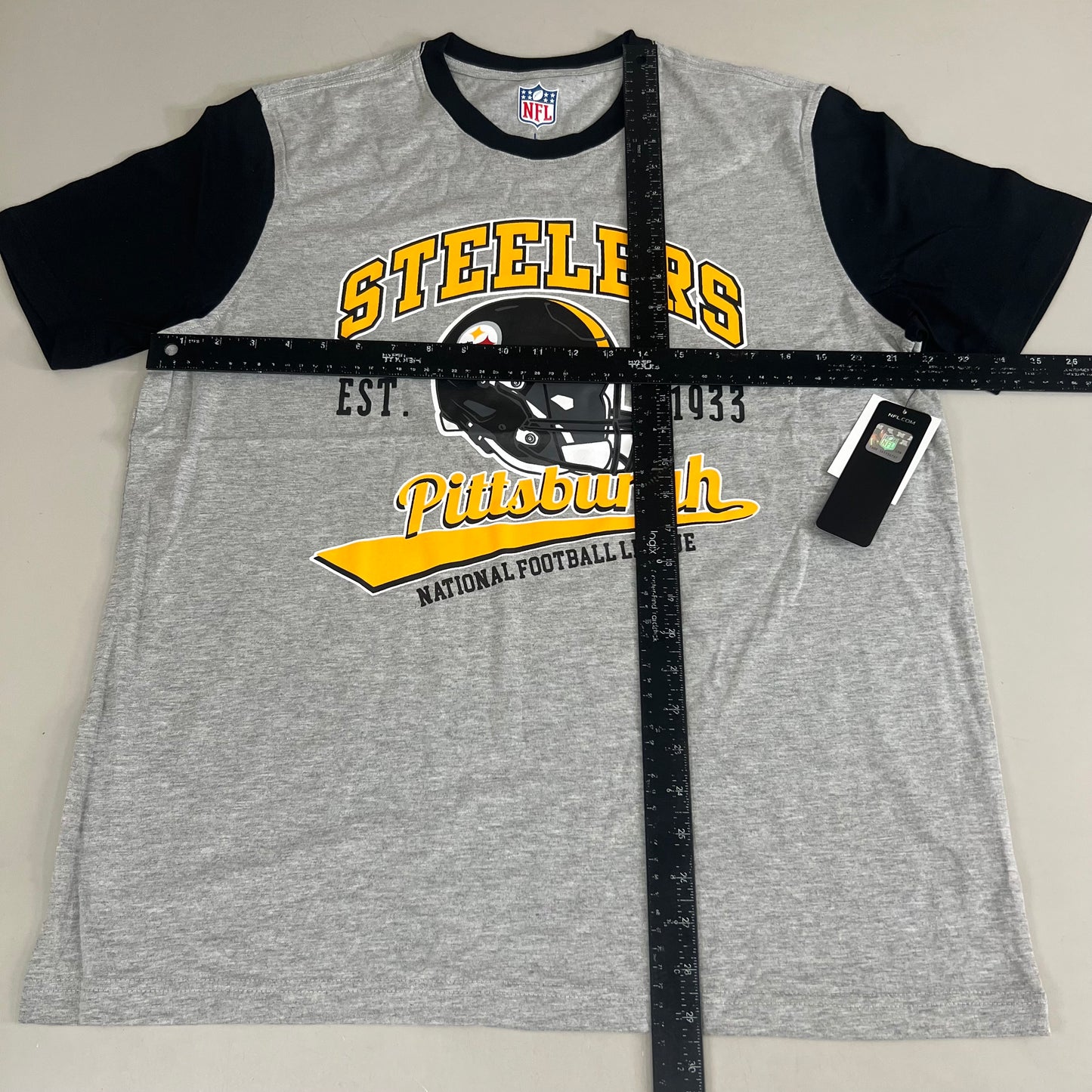 NFL G-lll Sport Steelers Black Label T-shirt Men's Sz L Black/Gray/ Yellow