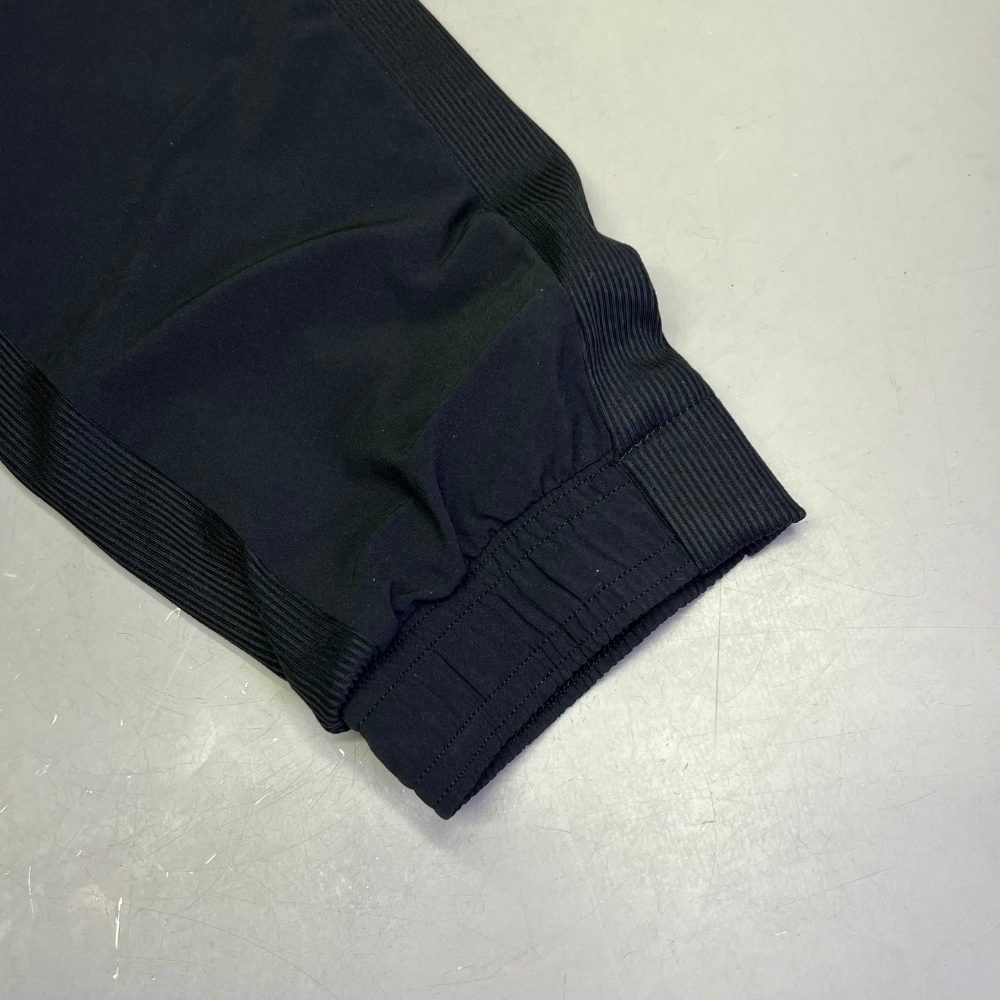 ATHLETA Brooklyn Lined Mid Rise Jogger Regular Length Women's Sz 0 Black