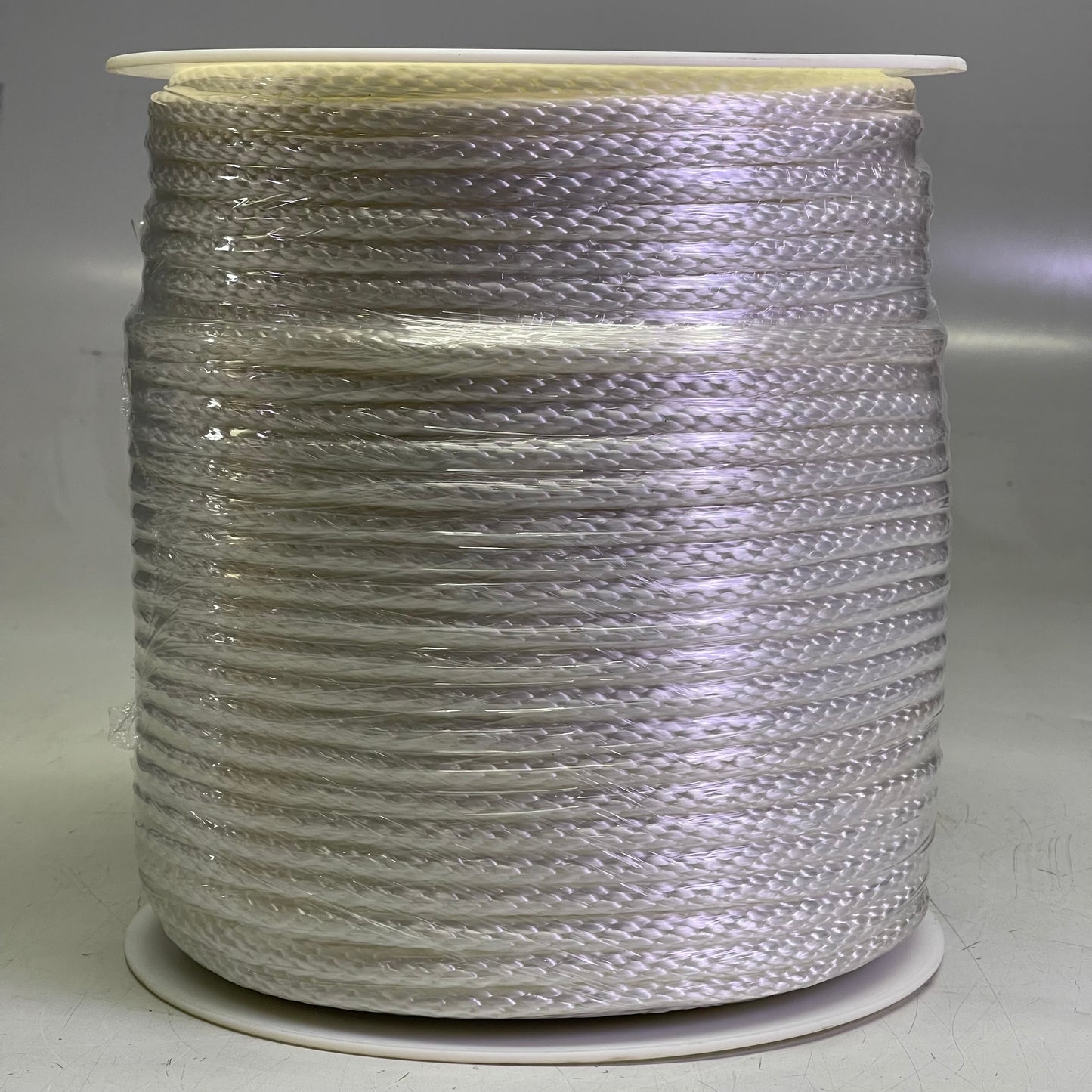 SEACHOICE Solid Braid Nylon Rope 3/8” x 500’ White 42920
