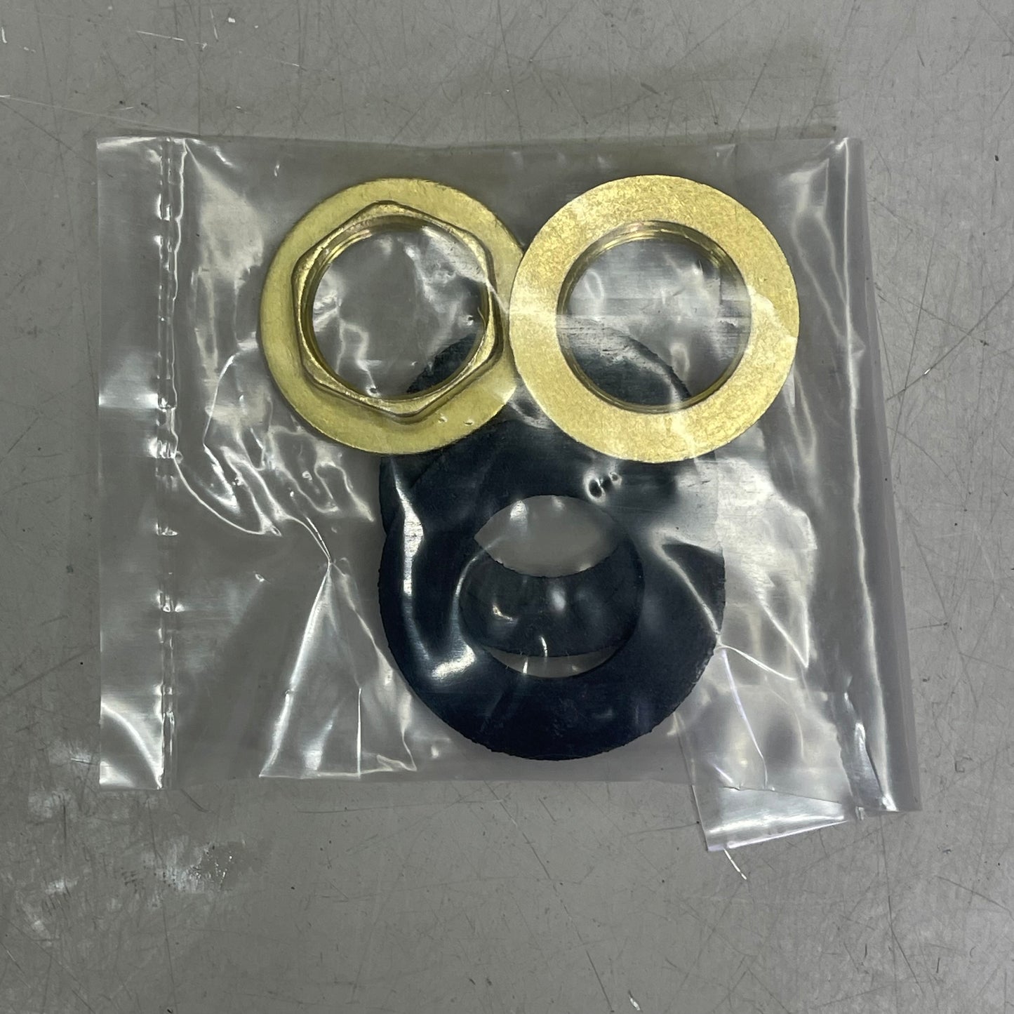 BK RESOURCES Blender Station 18"W x 21-1/4"D Steel UB4-21-1410BSS