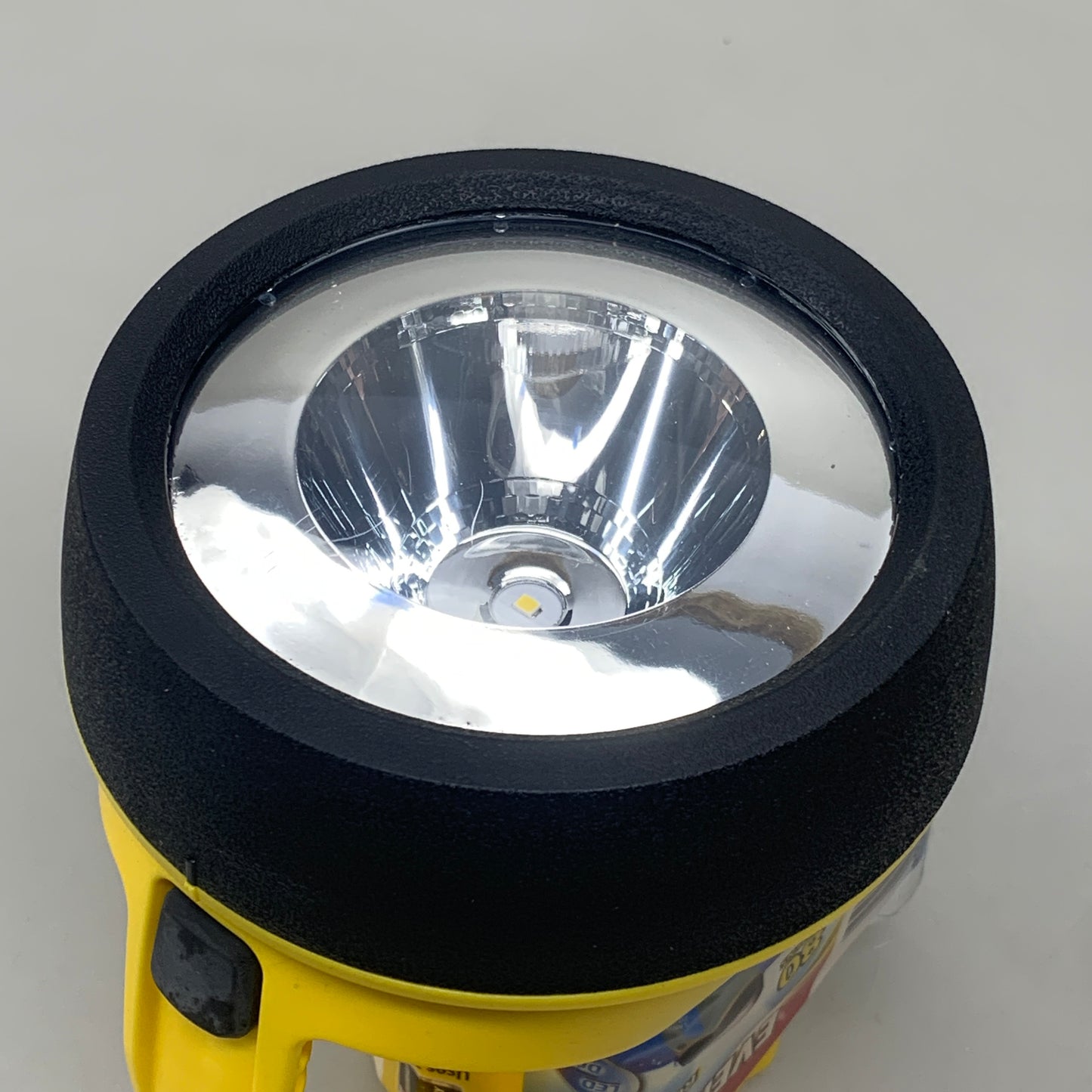 ENERGIZER (2 PACK) Eveready Floating Lantern Carbon Zinc Battery Yellow EVGPLN45H