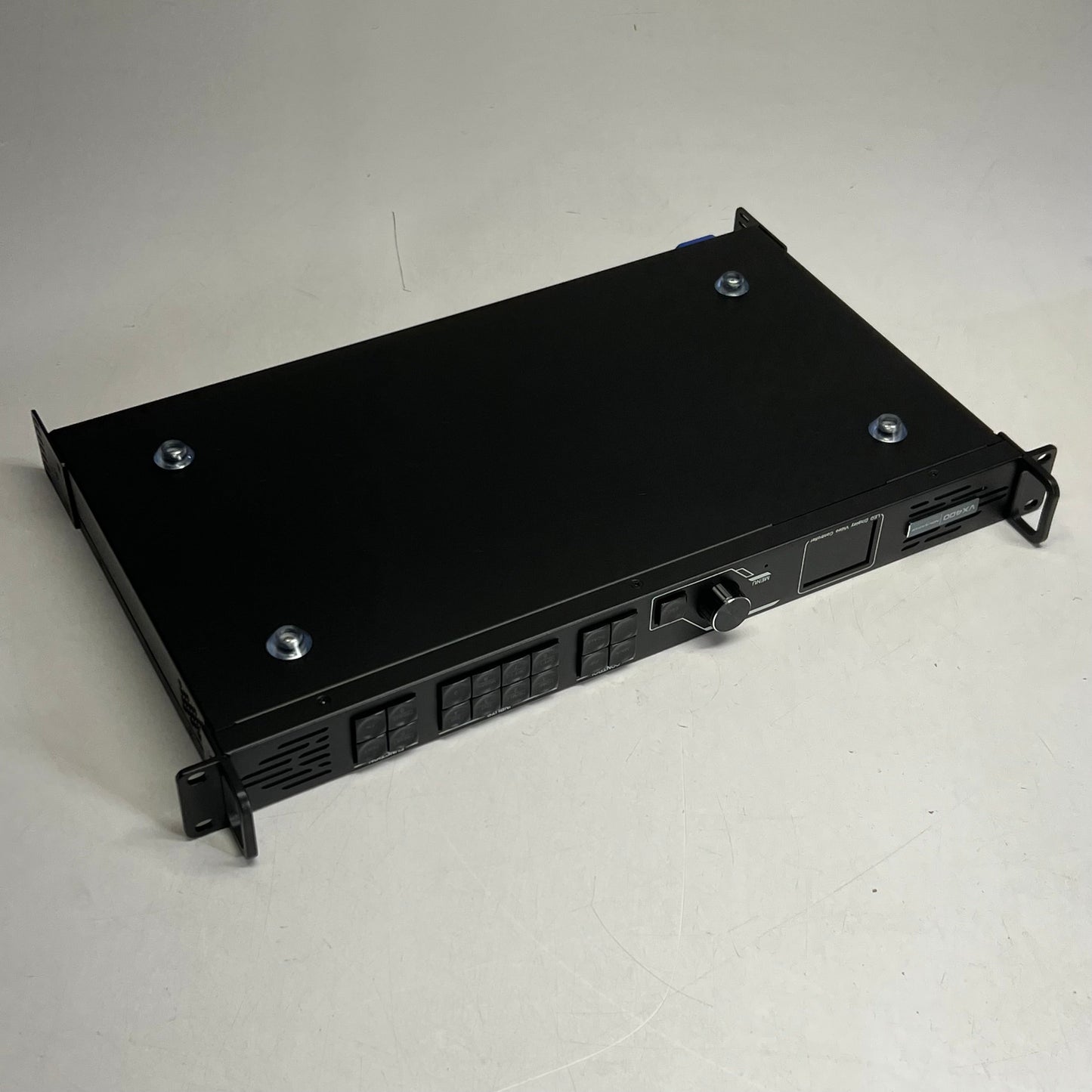 NOVASTAR All-in-One Video Controller Processor Sz 10" x 19" VX400