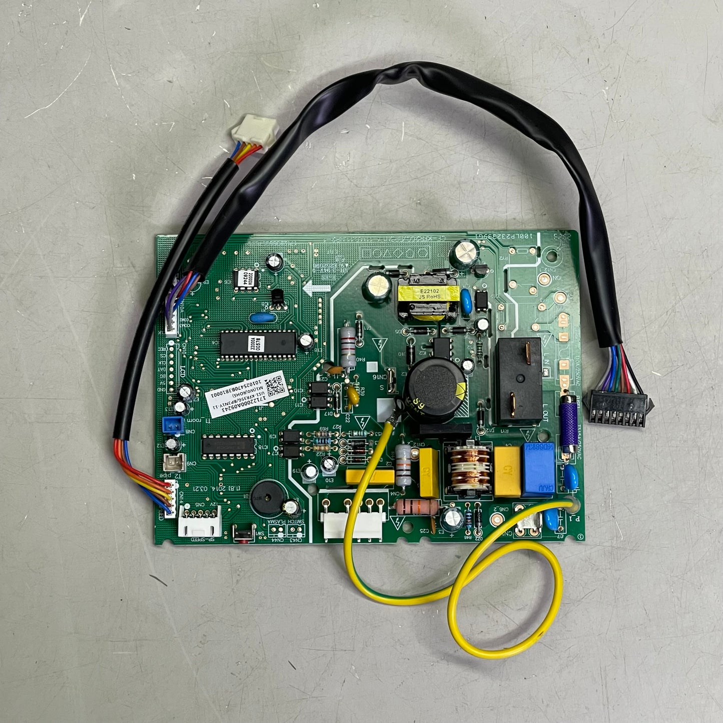 MIDEA Main Control Board Assembly, Genuine OEM Part 6" x 4.75" 17122000A09243