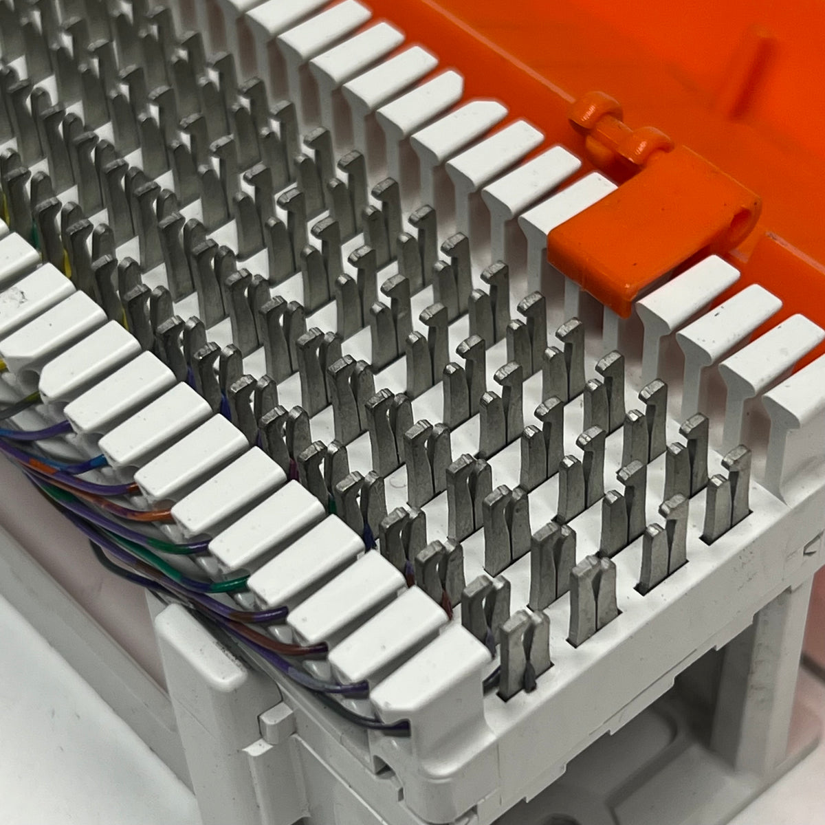 ZA@ ARRIS Durable 66 Prewired Block M Series 12 Pair Telco Termination  ARCT01027 (As-Is)