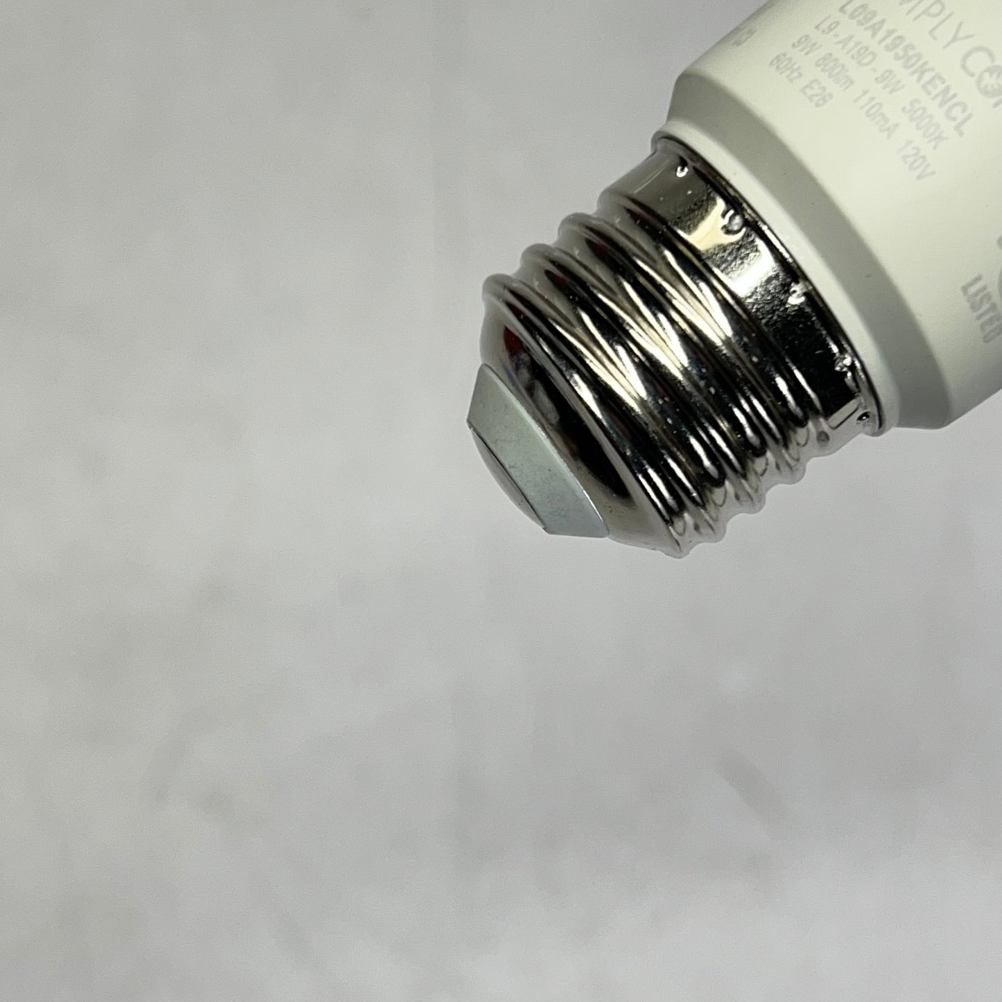 ZA@ SIMPLY CONSERVE (3 PACK) LED Light Bulb 800 Lumens Daylight L09A1950KENCL (As-Is)