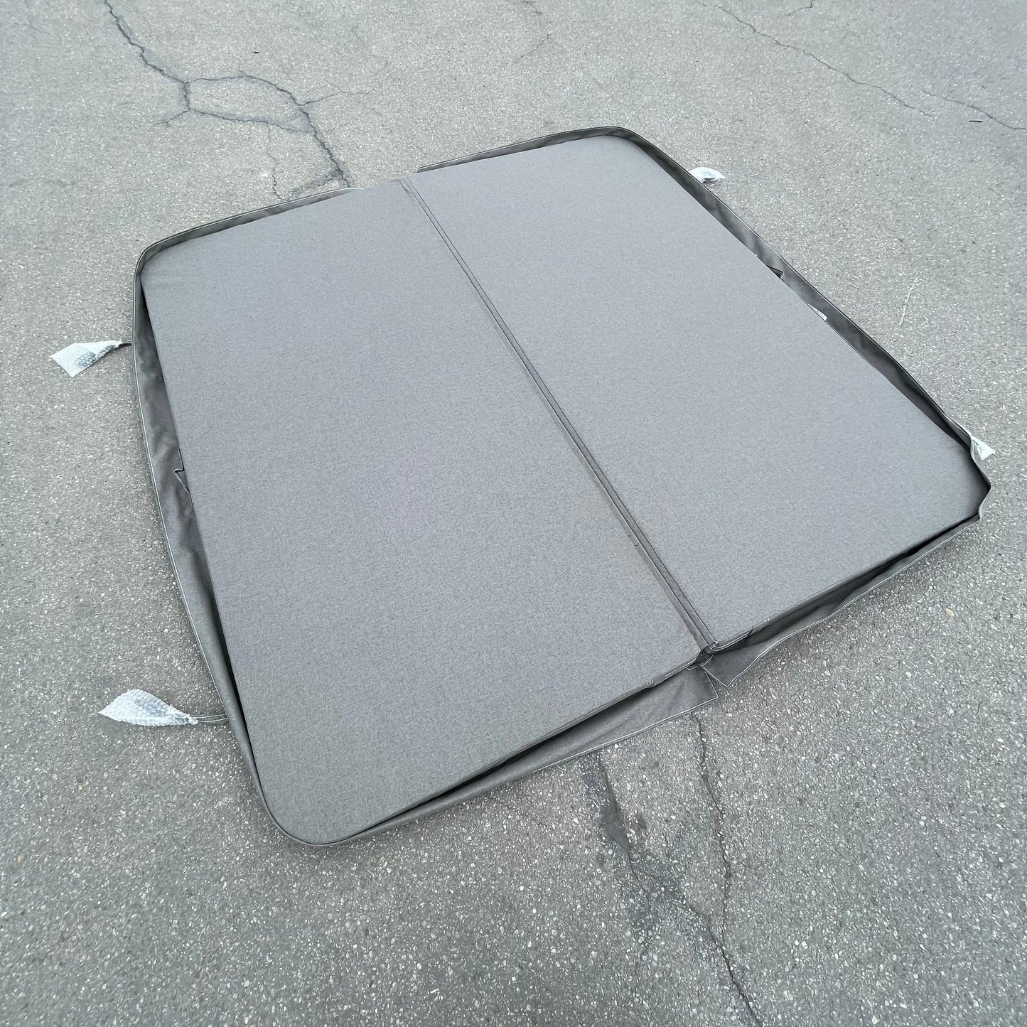 ZA@ Pallet of WATKINS Spa Cover Grey 84”x84” 1931704E-304 (AS-IS)