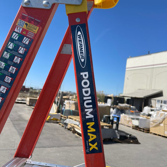 Z@ WERNER Podium Max Fiberglass a Frame Step Ladder 5-11 ft, 300 lbs cap Orange PD6205
