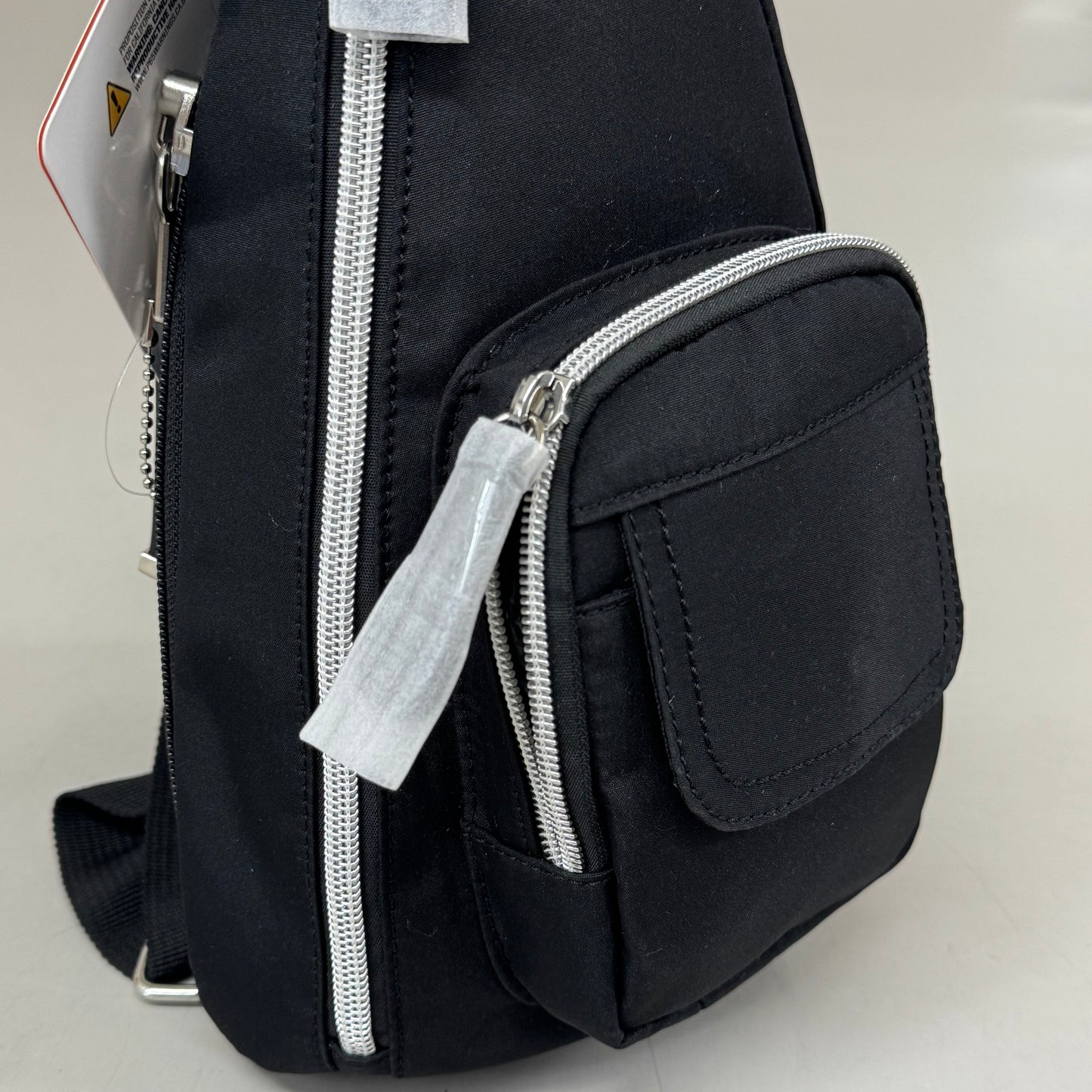 BULLDOG CASES Sling Bag W/ Gun Holster 14"x7"x5" Black