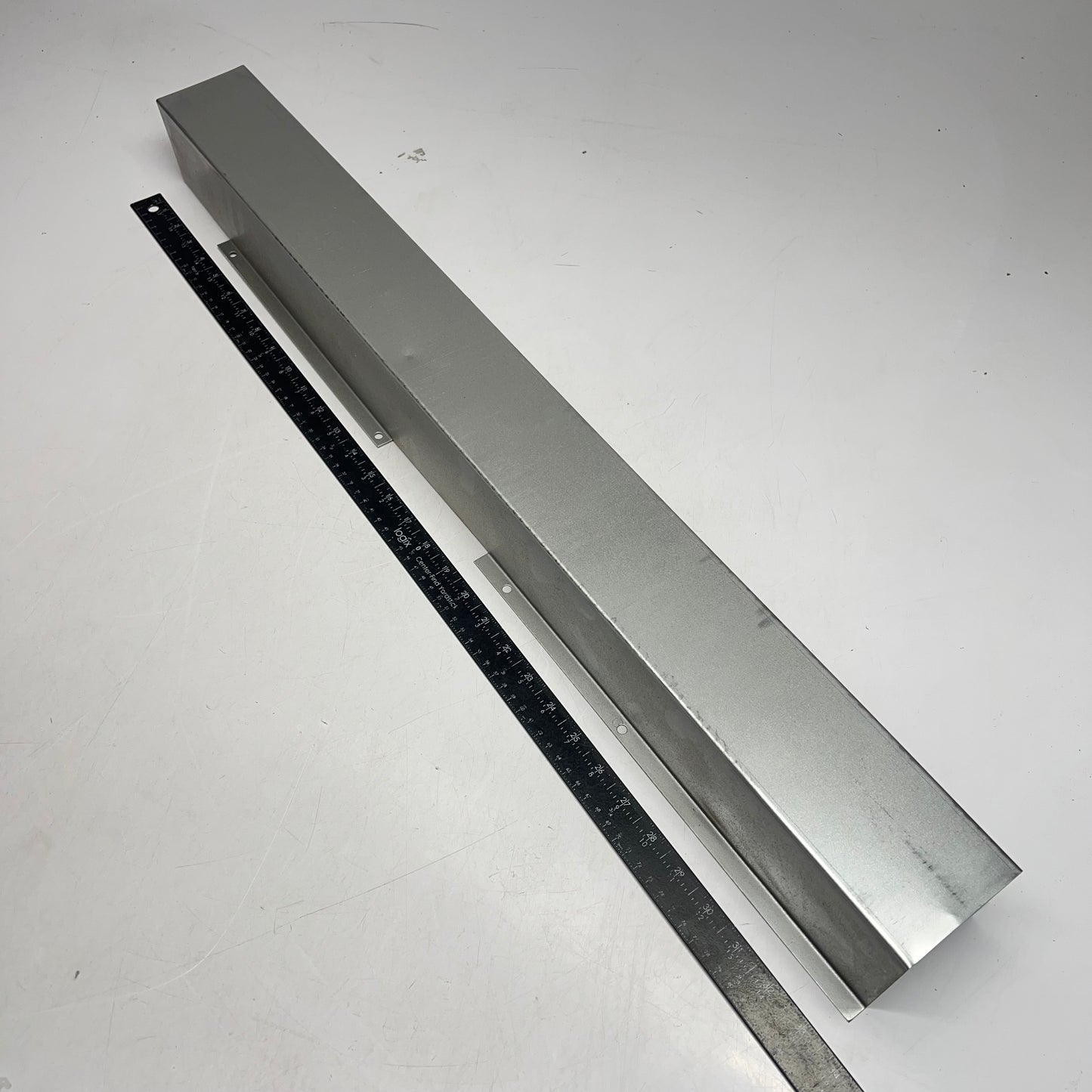 VULCAN SS Stack Kit for Commercial Ovens Leg Assy Silver 426983-G1 (Used)
