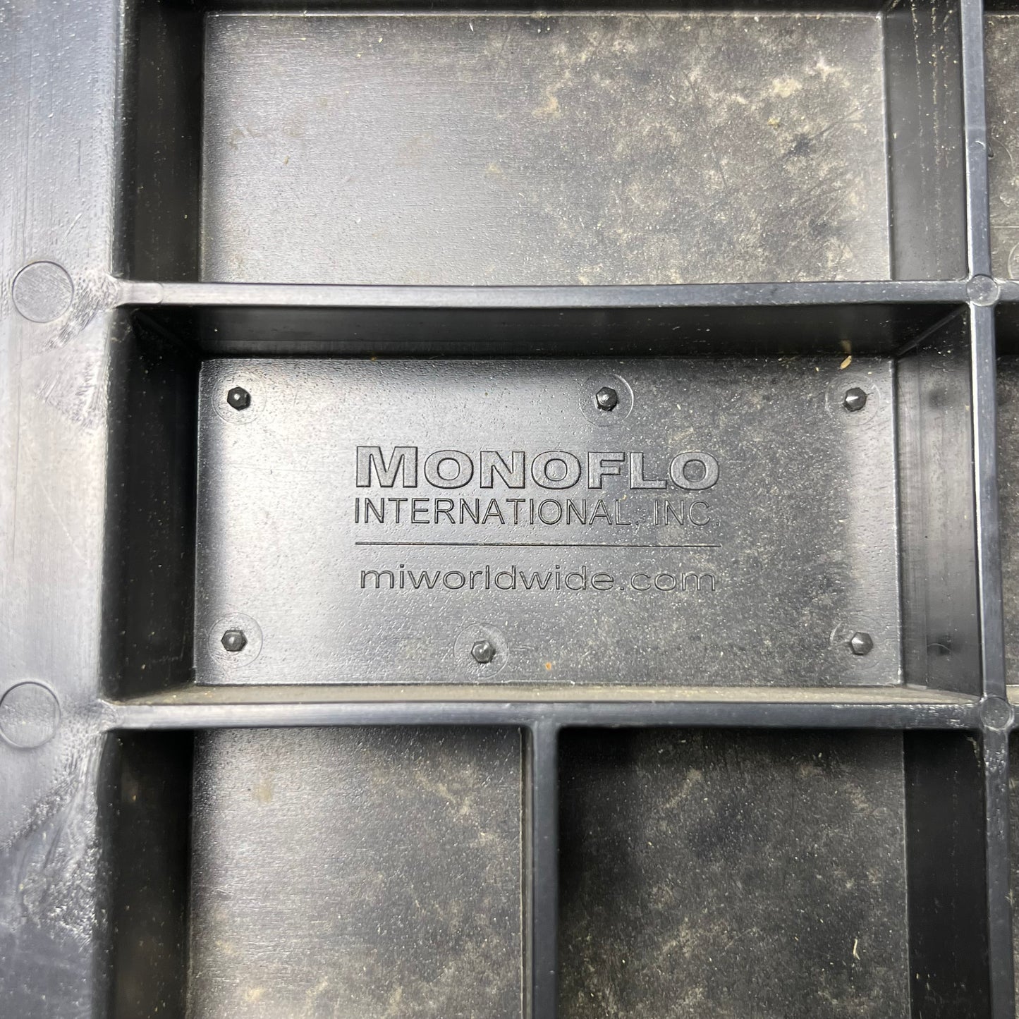 MONOFLO 48x45 Collapsible Shipping Container – Used with Damage