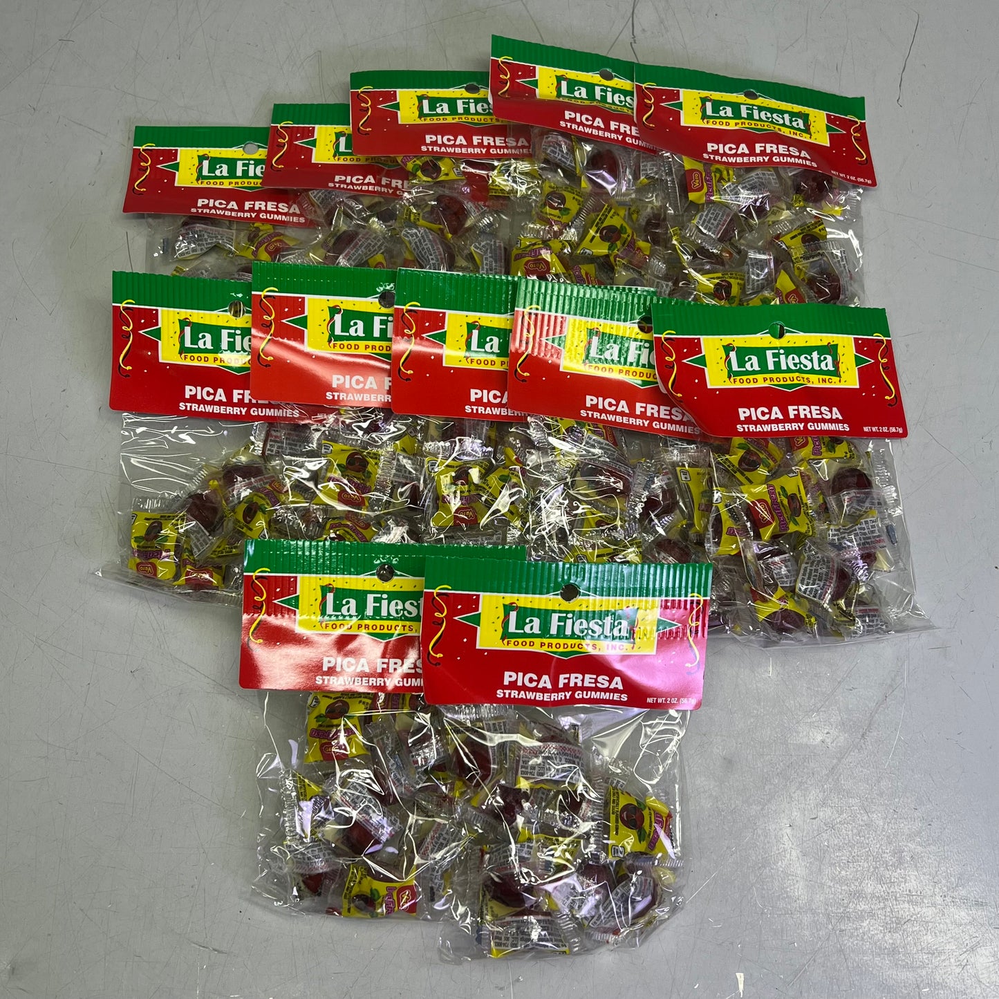 LA FIESTA (12 PACK, 11 PIECES PER PACKAGE) Pica Fresa Strawberry Gummies 2 oz