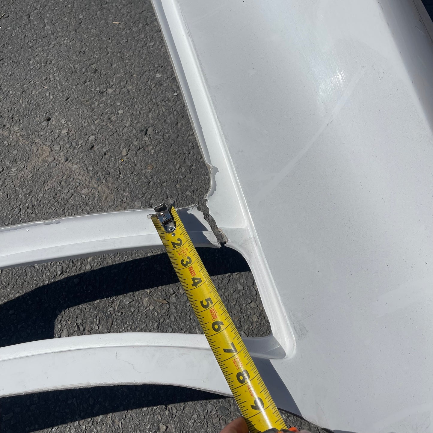 ZA@ AMERICAN CUSTOM Fiberglass Front End for Chevrolet Corvette 1965-1967 White (AS-IS)