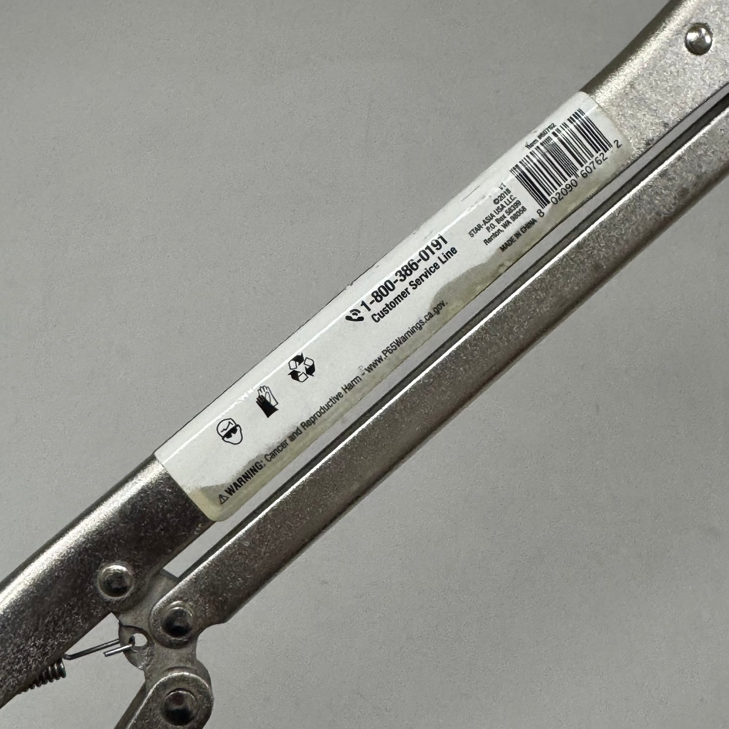 TITAN 90 Degree Bent Nose Locking Pliers 15 Inch 60764