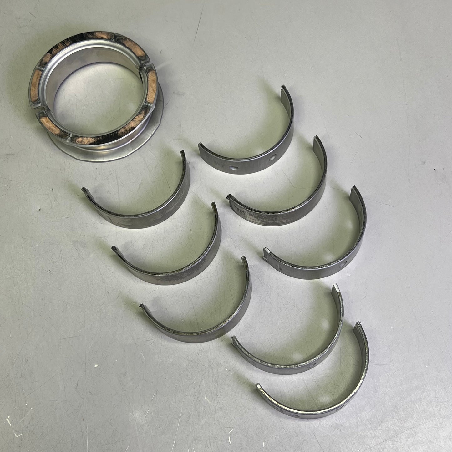 MAHLE Clevite Tri-Metal P-Series LS Main Bearings Made In USA MS2199P10