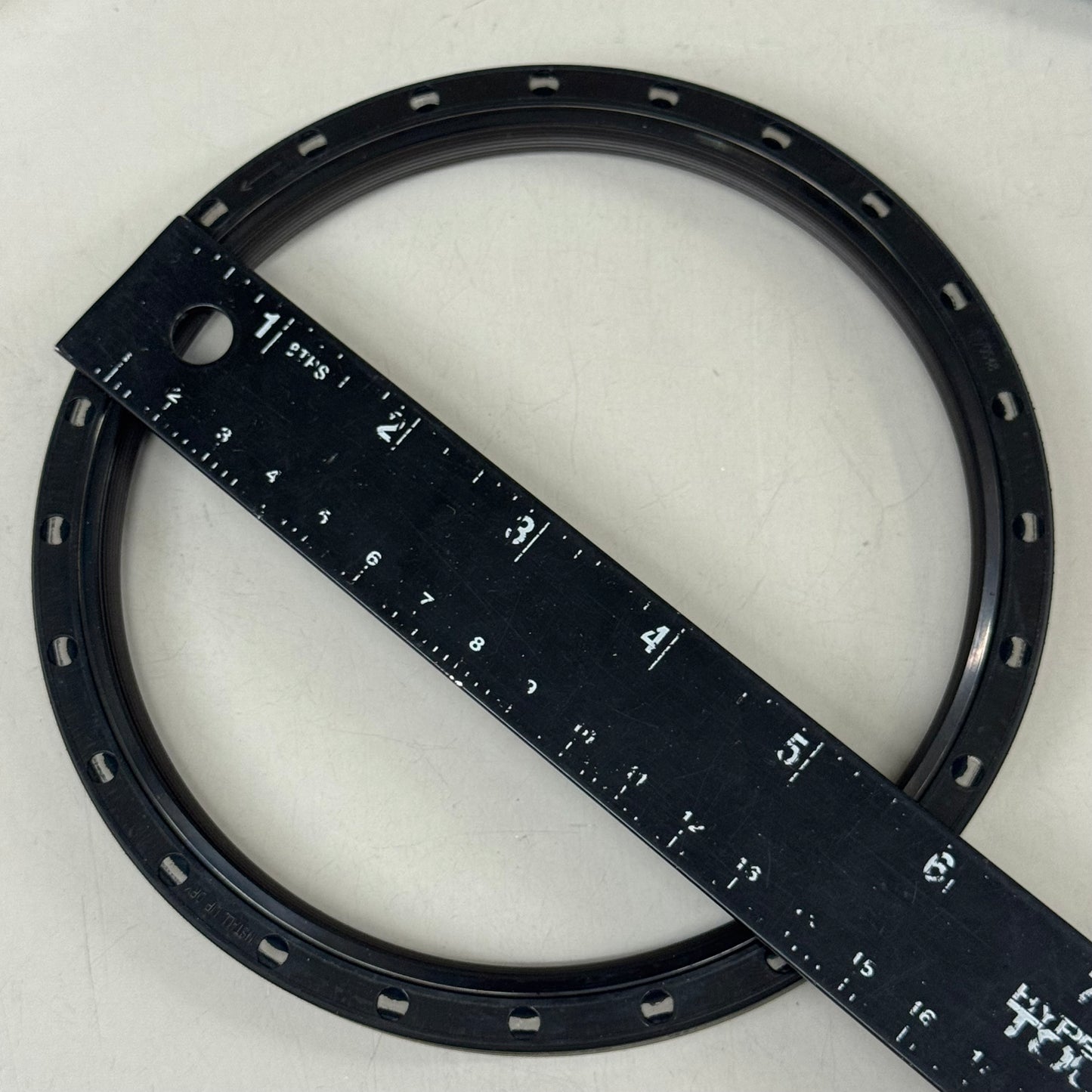 MAHLE Original Rear Main Seals For Cummins 48384