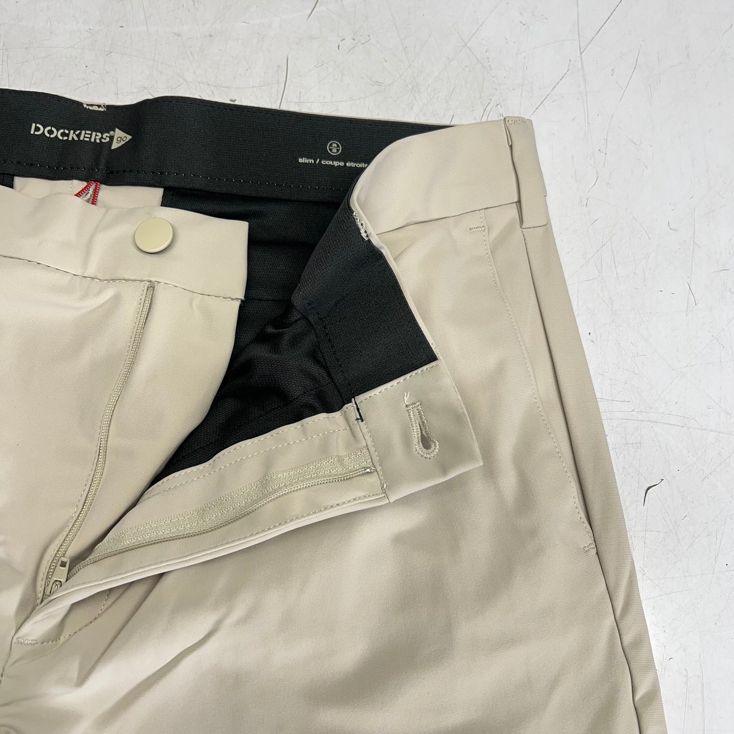 DOCKERS Go Airweave Chino Slim Fit Pants  Men's Sz 36x30 Sahara Khaki 002VW0003