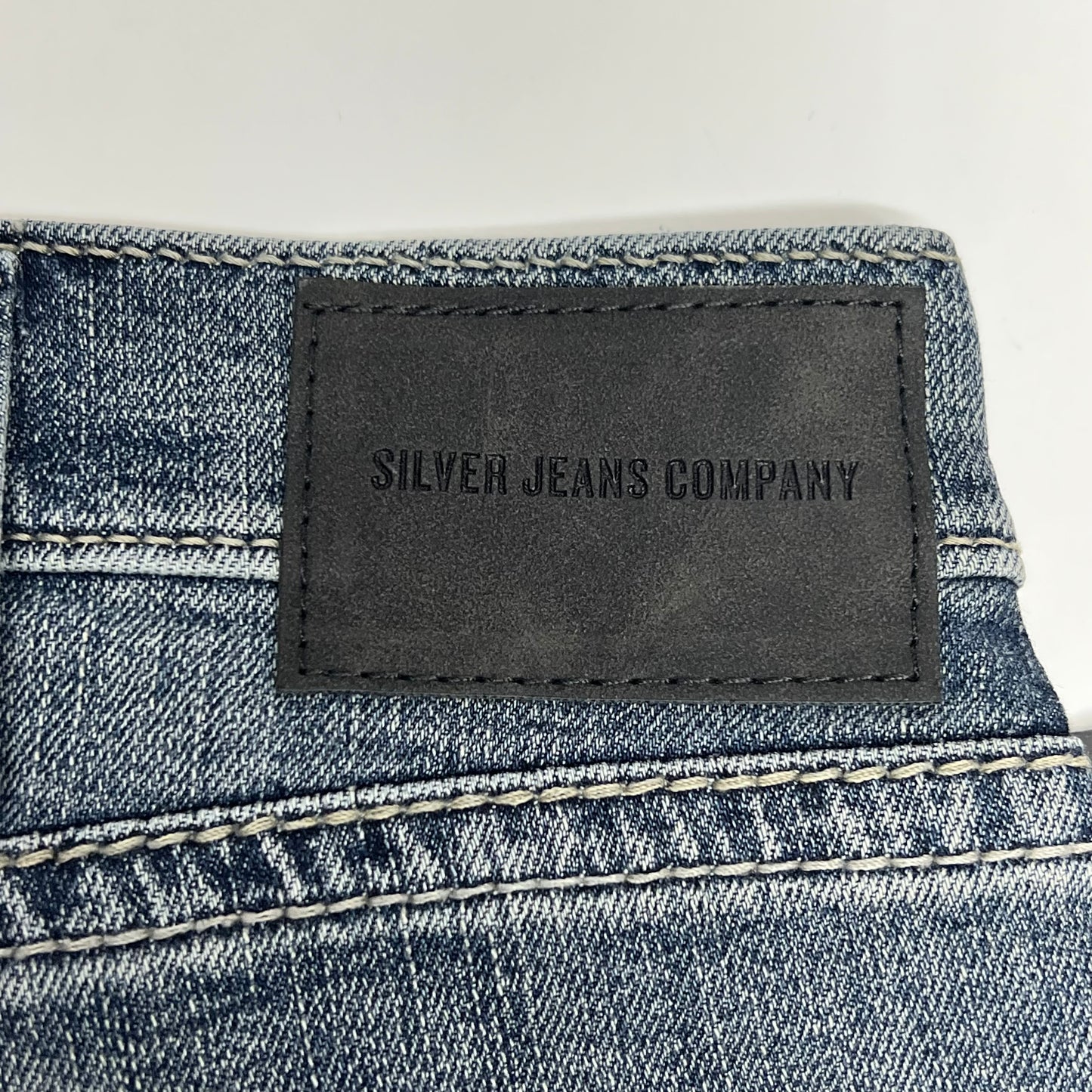 SILVER JEANS CO.  Zac Relaxed Fit Straight Leg Jean Men's Sz 42/34 Indigo