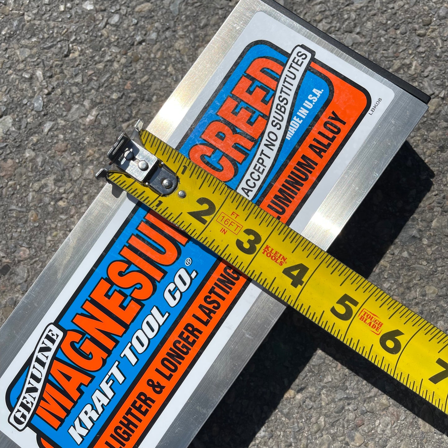 Z@ KRAFT TOOL CO. 16ft Magnesium Screed 192"x2"x4" CC416