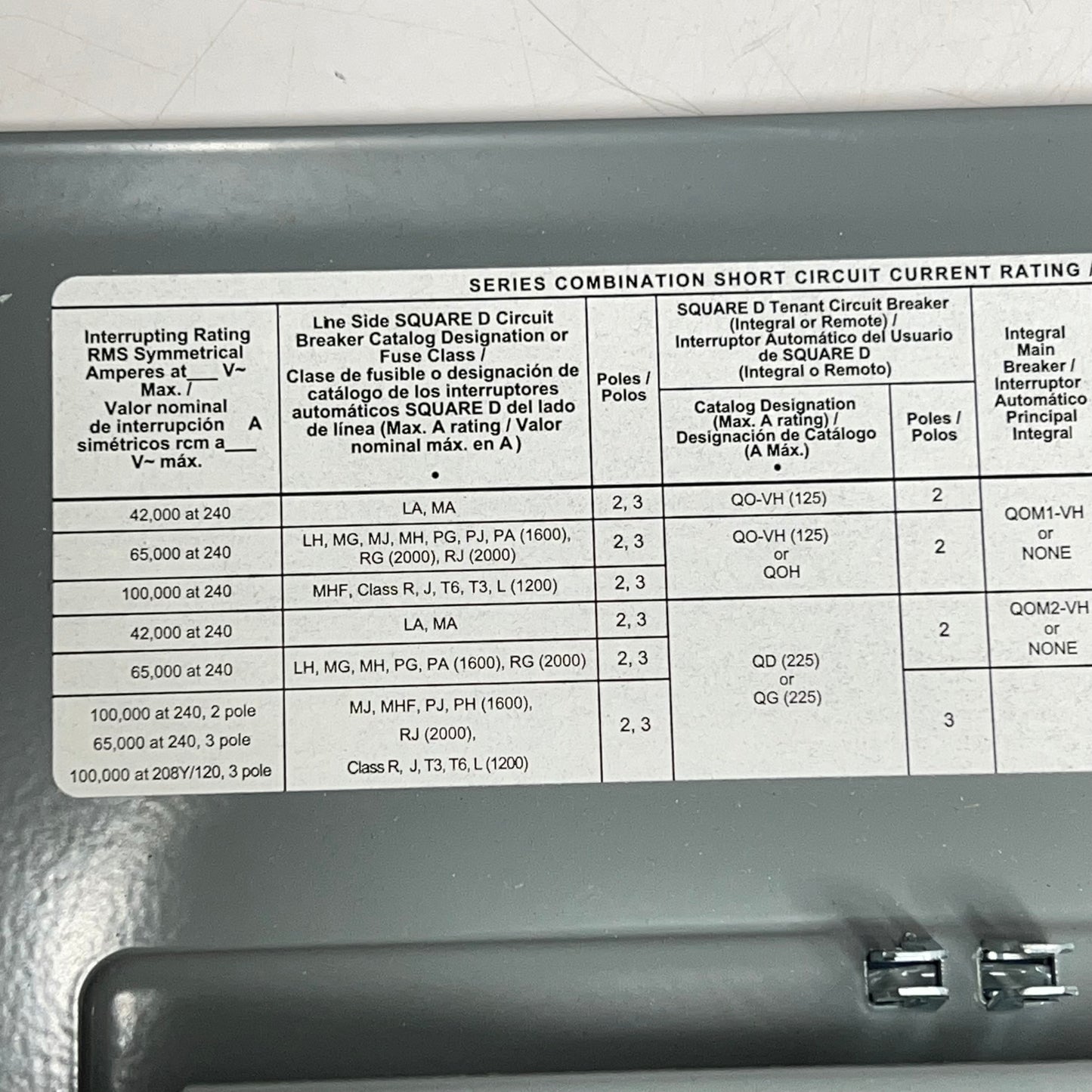 SCHNEIDER ELECTRIC Square D Cover Assey For 30 Space Load Center HOMC30UC