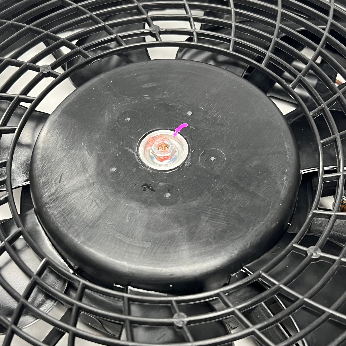 CONTINENTAL Radiator Fan Assey For Saturn Vehicles 3 Terminal Black FA70221