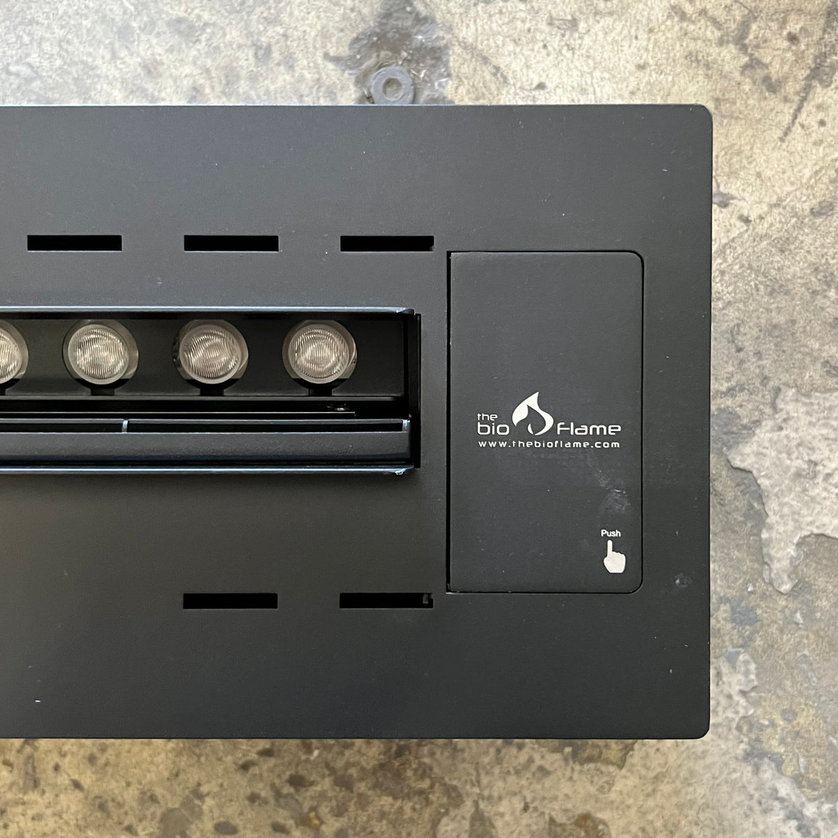 THE BIO FLAME 120" Smart 3D Water Vapor Fireplace Insert - Wi-fi App Control Remote & RS485 Integration - Black