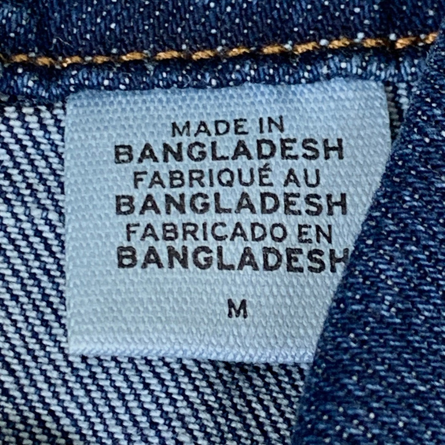 LEVIS STRAUSS Signature Chore Trucker Jacket Men's Sz M Indigo Escape A61910002