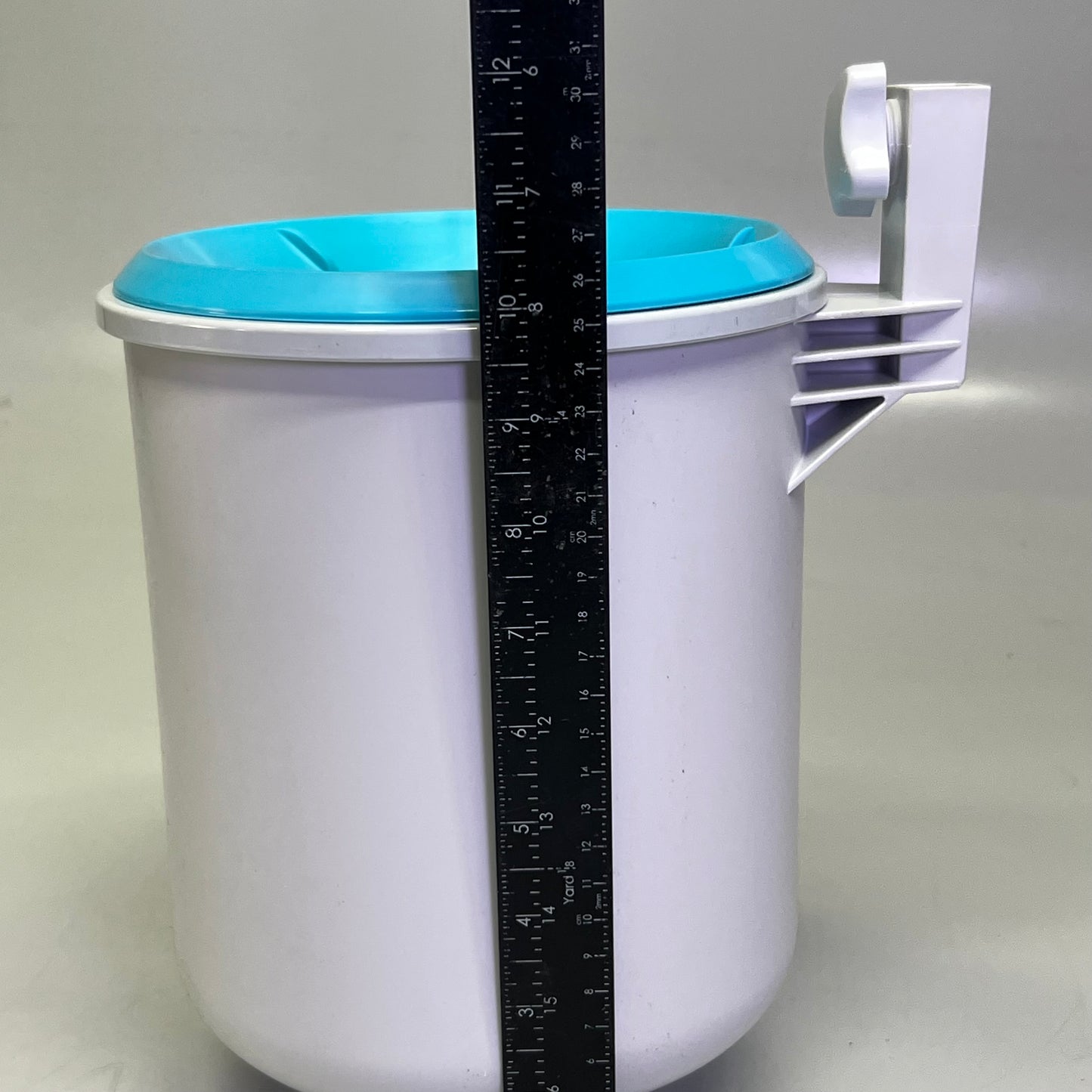 INTEX One Deluxe Pool Skimmer 7.5"D x 10"H Grey 28000E