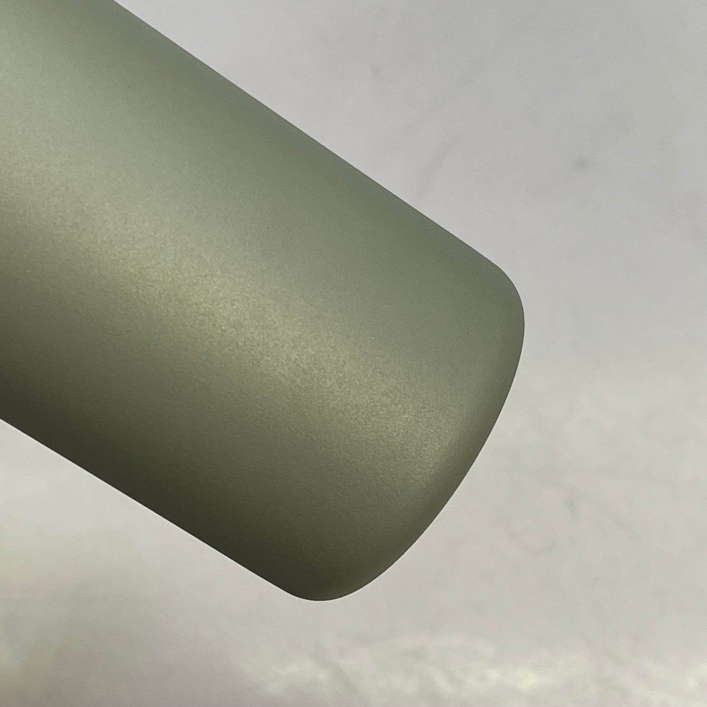 HYDROFLASK Micro Hydro Vacuum Water Bottle W/ Screw Cap 6.7 fl oz Agave TNY200