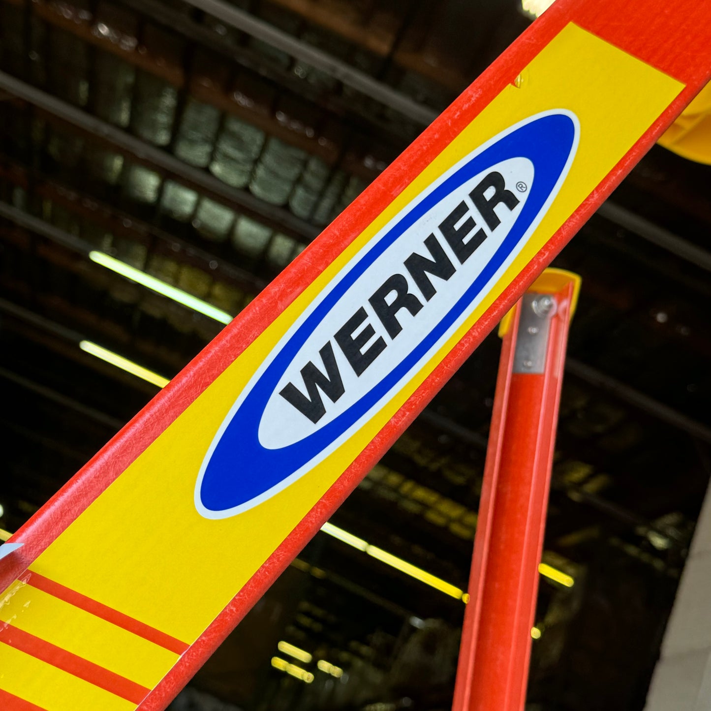 WERNER Podium Ladder Maximum Reach of 12 ft Model: PD6206