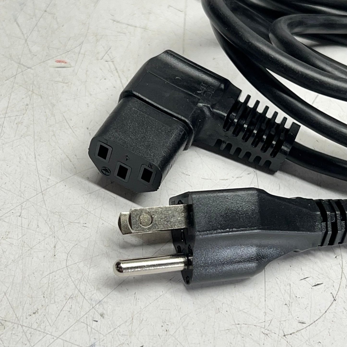 ZEISS Microscope Power Cord NEMA 5/15-SVTSXAWGG18-C13W 000000-0534-310